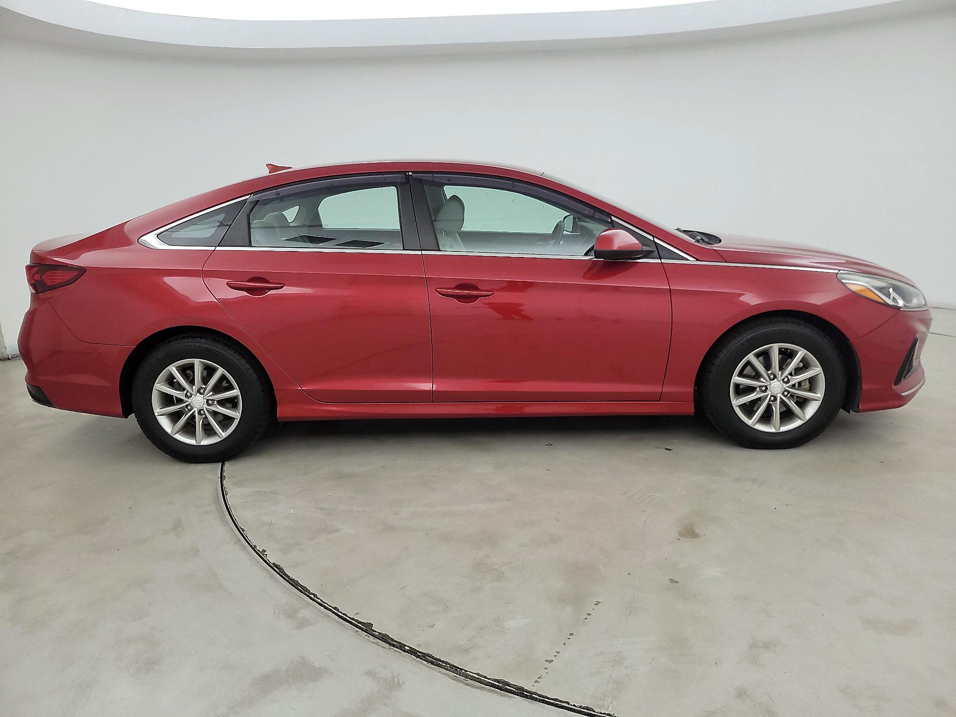 Thumbnail: 2018 Hyundai Sonata - 4
