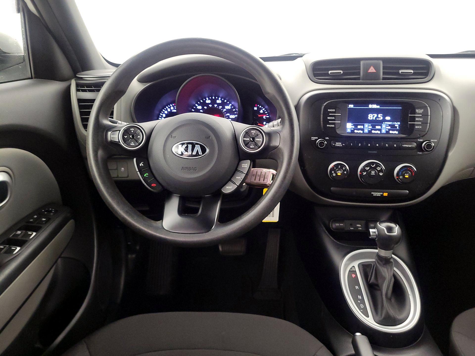 Thumbnail: 2018 Kia Soul - 10
