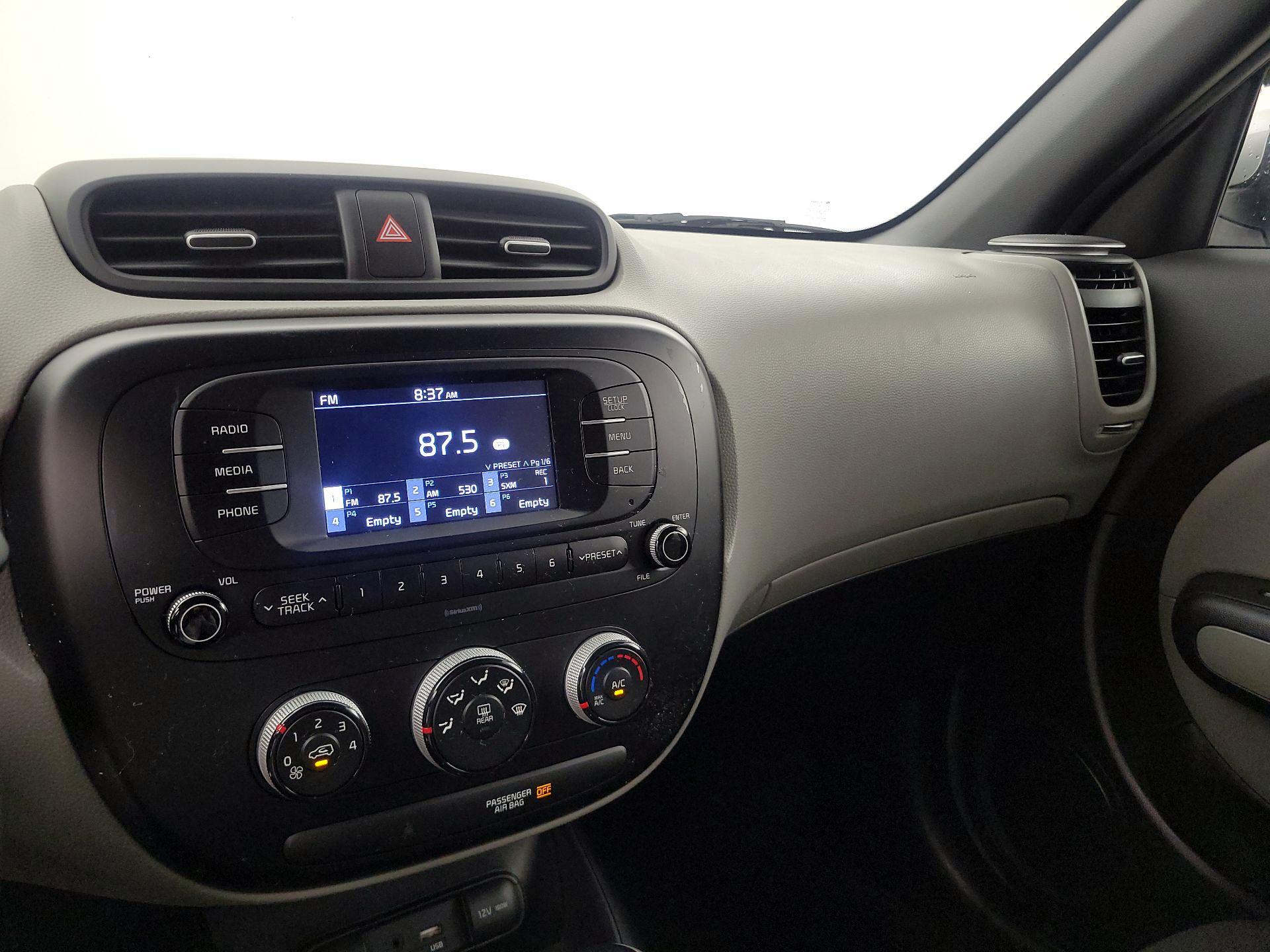 Thumbnail: 2018 Kia Soul - 14