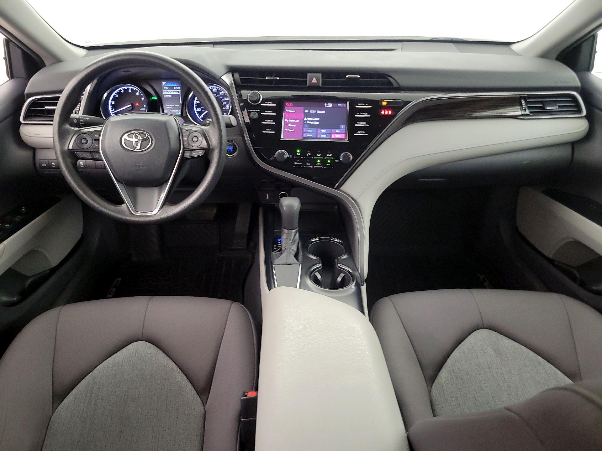 Thumbnail: 2019 Toyota Camry - 8
