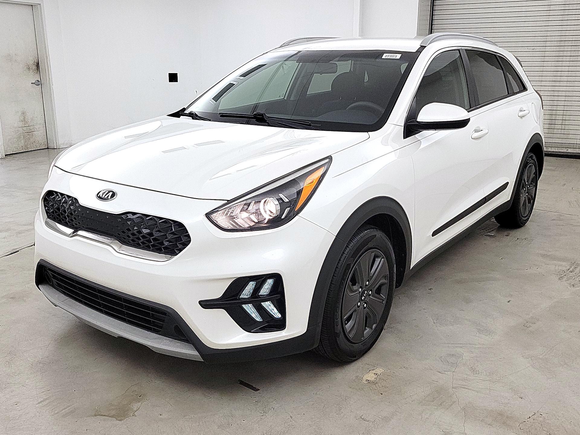 Thumbnail: 2020 Kia Niro - 1