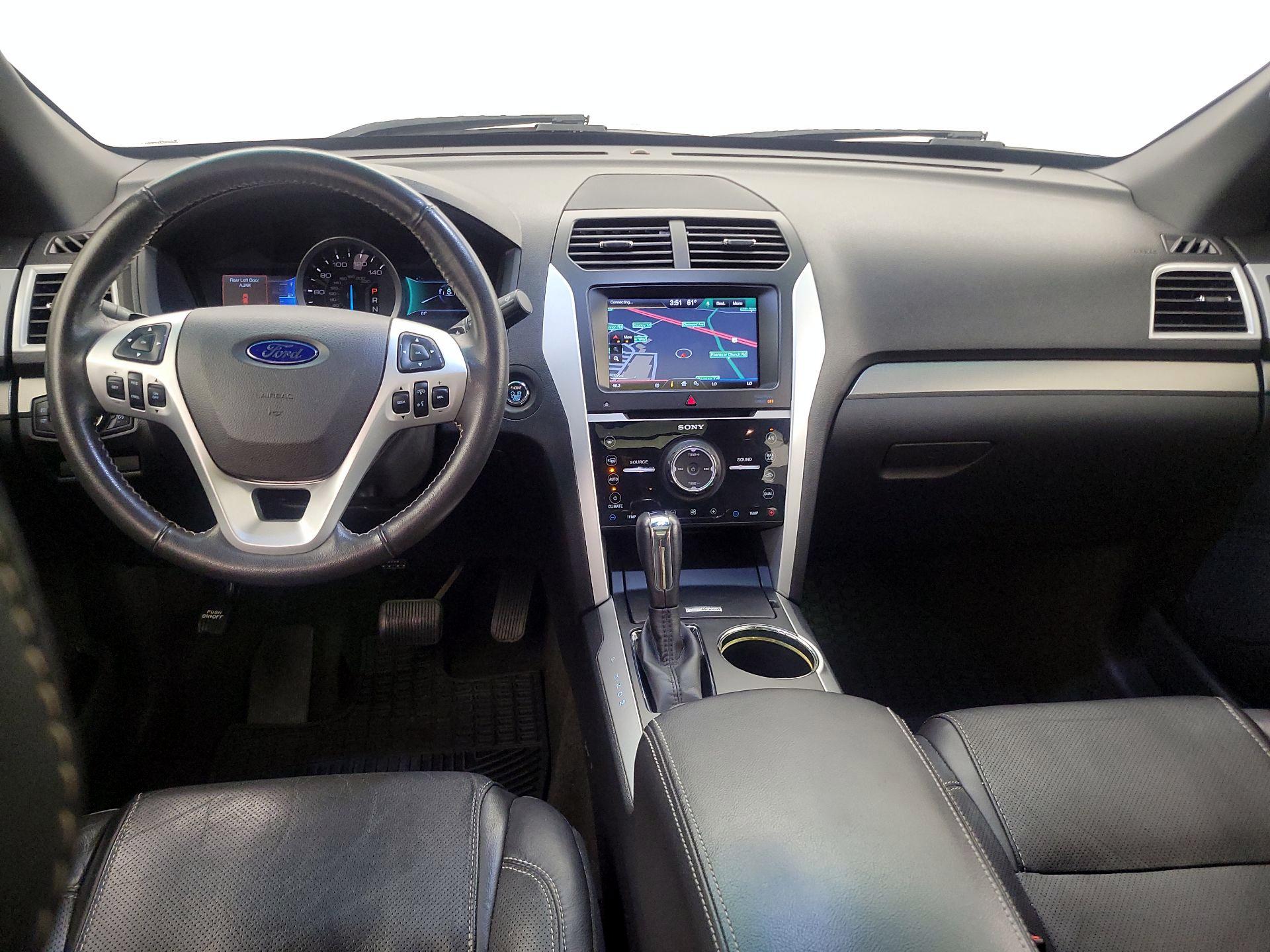 Thumbnail: 2014 Ford Explorer - 9