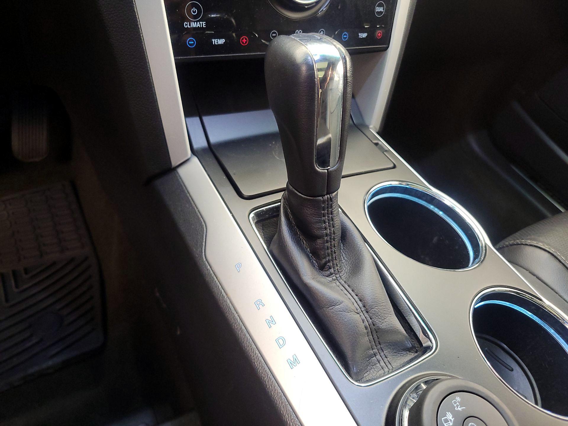 Thumbnail: 2014 Ford Explorer - 18