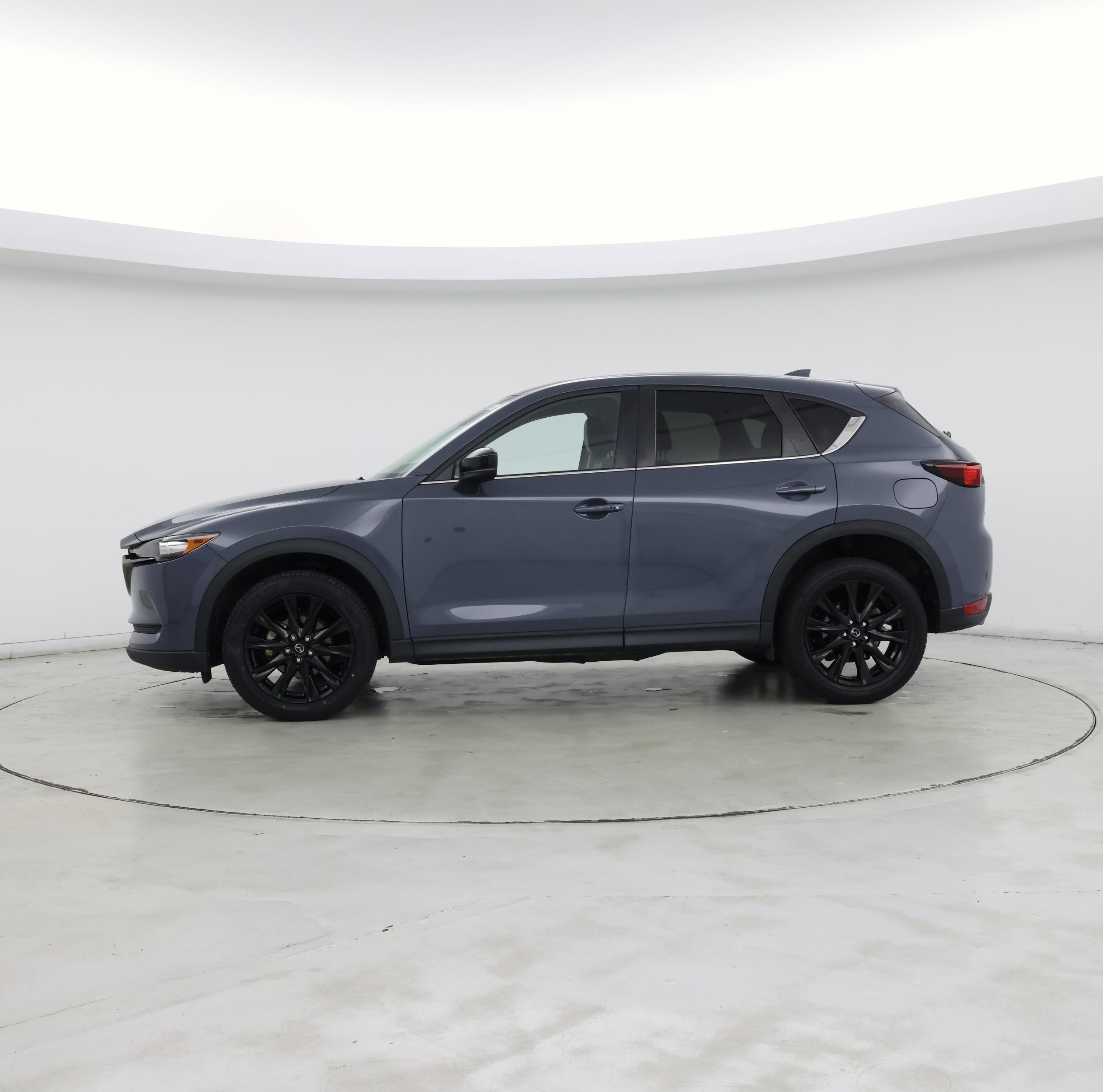 Thumbnail: 2021 Mazda CX-5 - 3