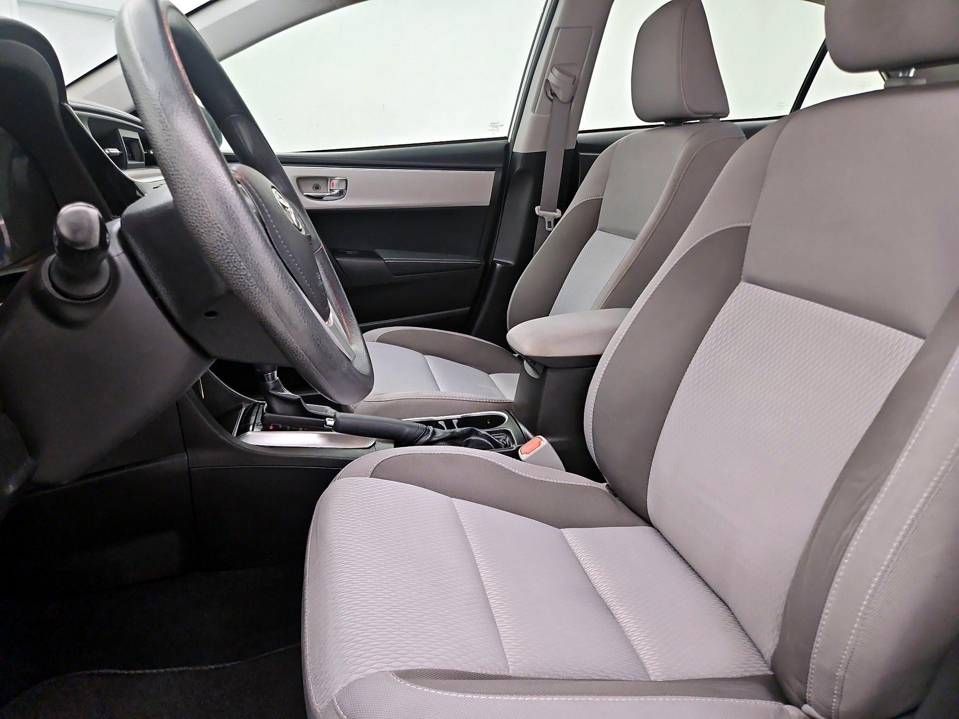 Thumbnail: 2017 Toyota Corolla - 11