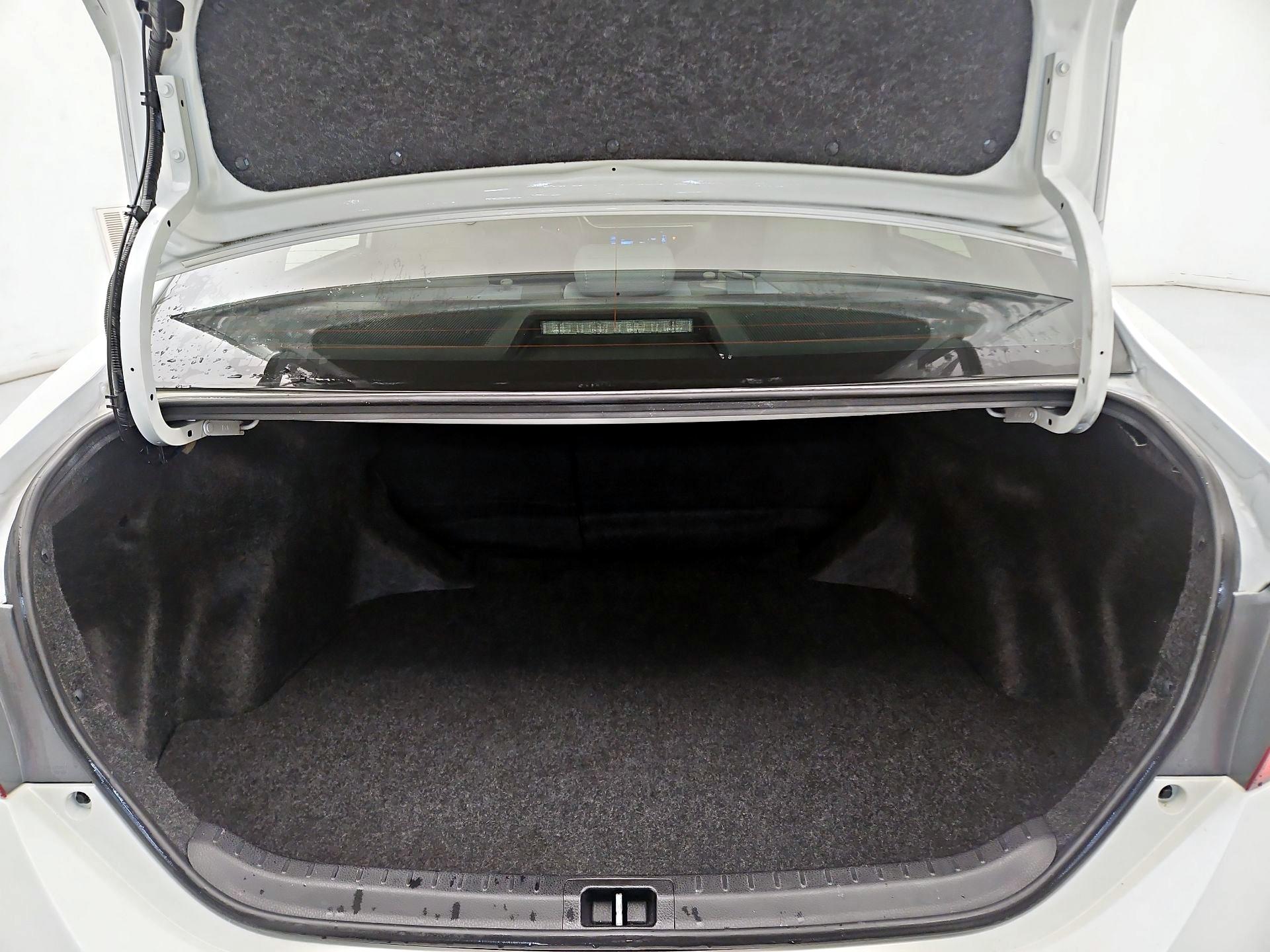 Thumbnail: 2017 Toyota Corolla - 20