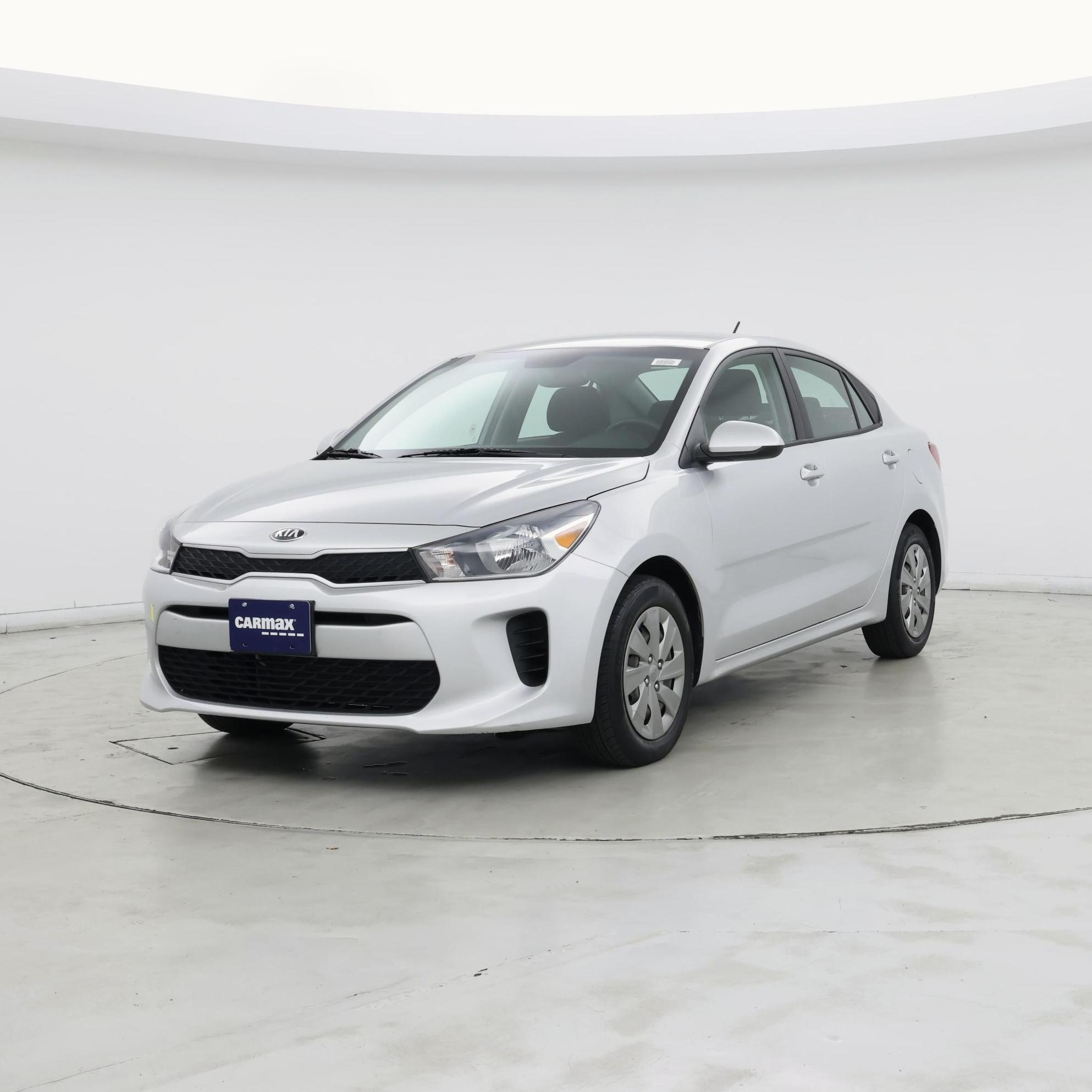 Thumbnail: 2020 Kia Rio - 4