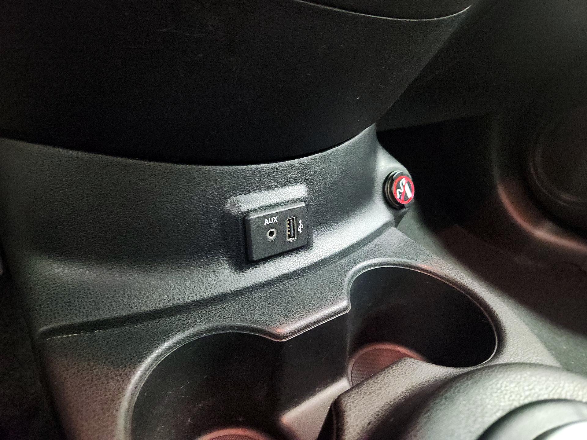 Thumbnail: 2019 Nissan Versa - 18