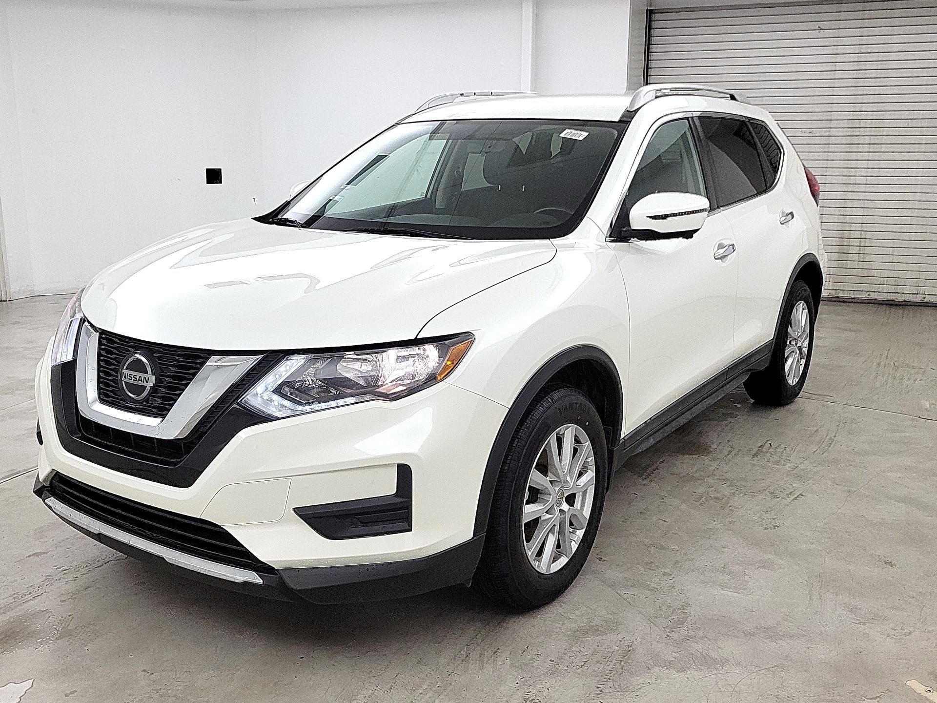 Thumbnail: 2018 Nissan Rogue - 1