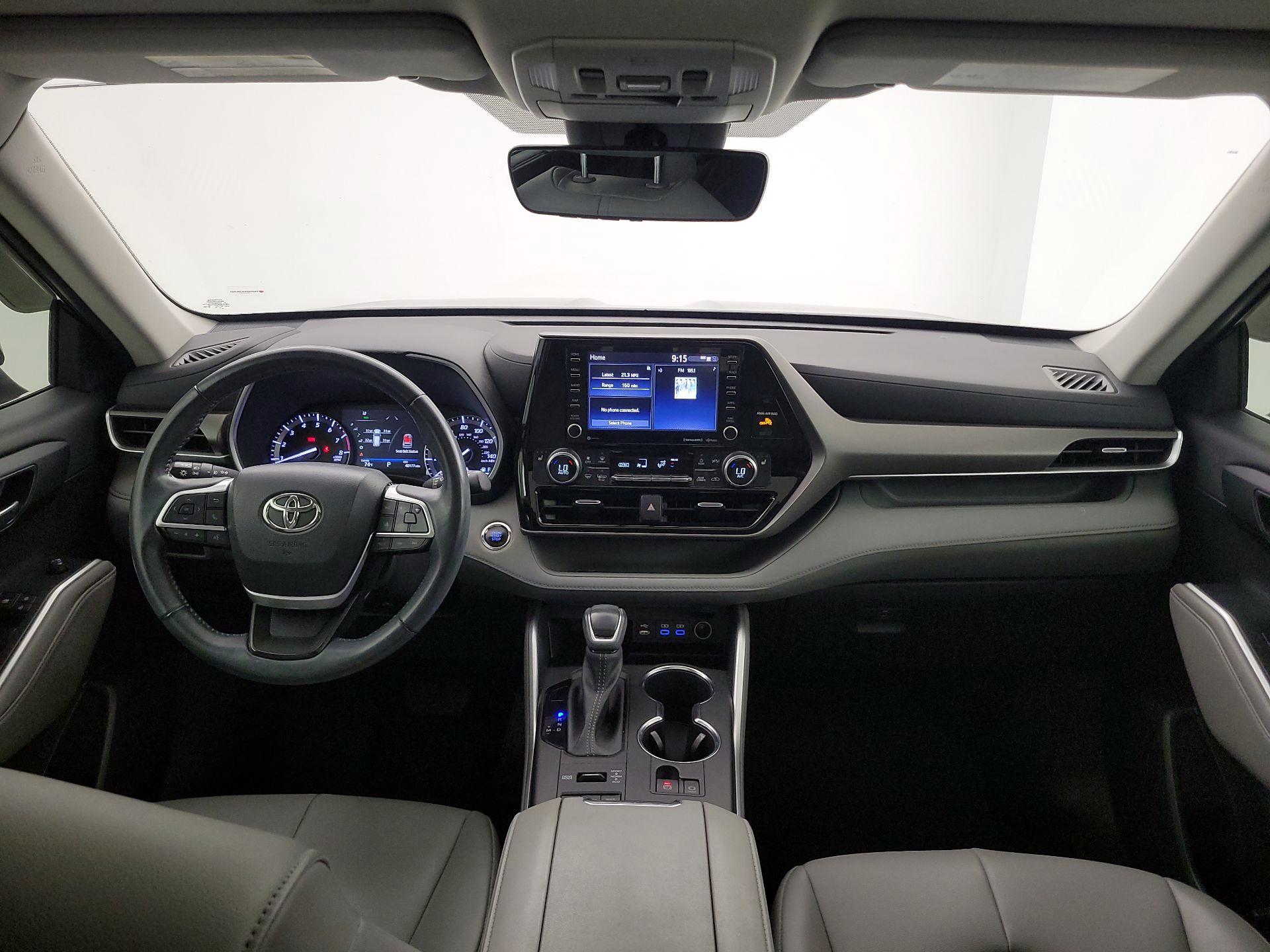 Thumbnail: 2022 Toyota Highlander - 9