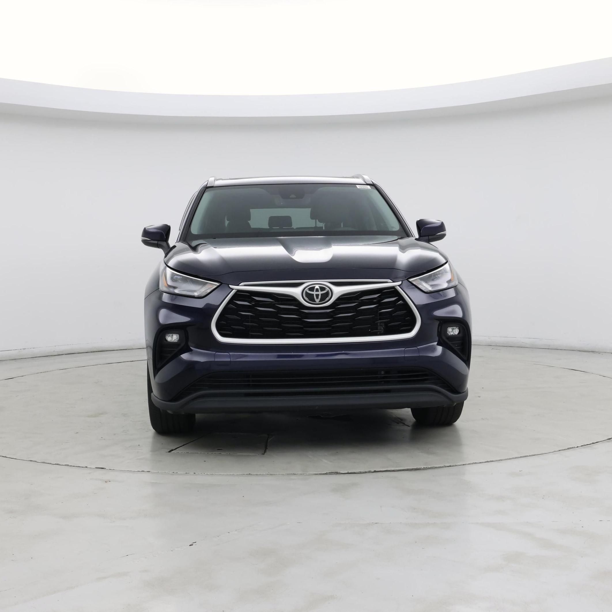 Thumbnail: 2022 Toyota Highlander - 5