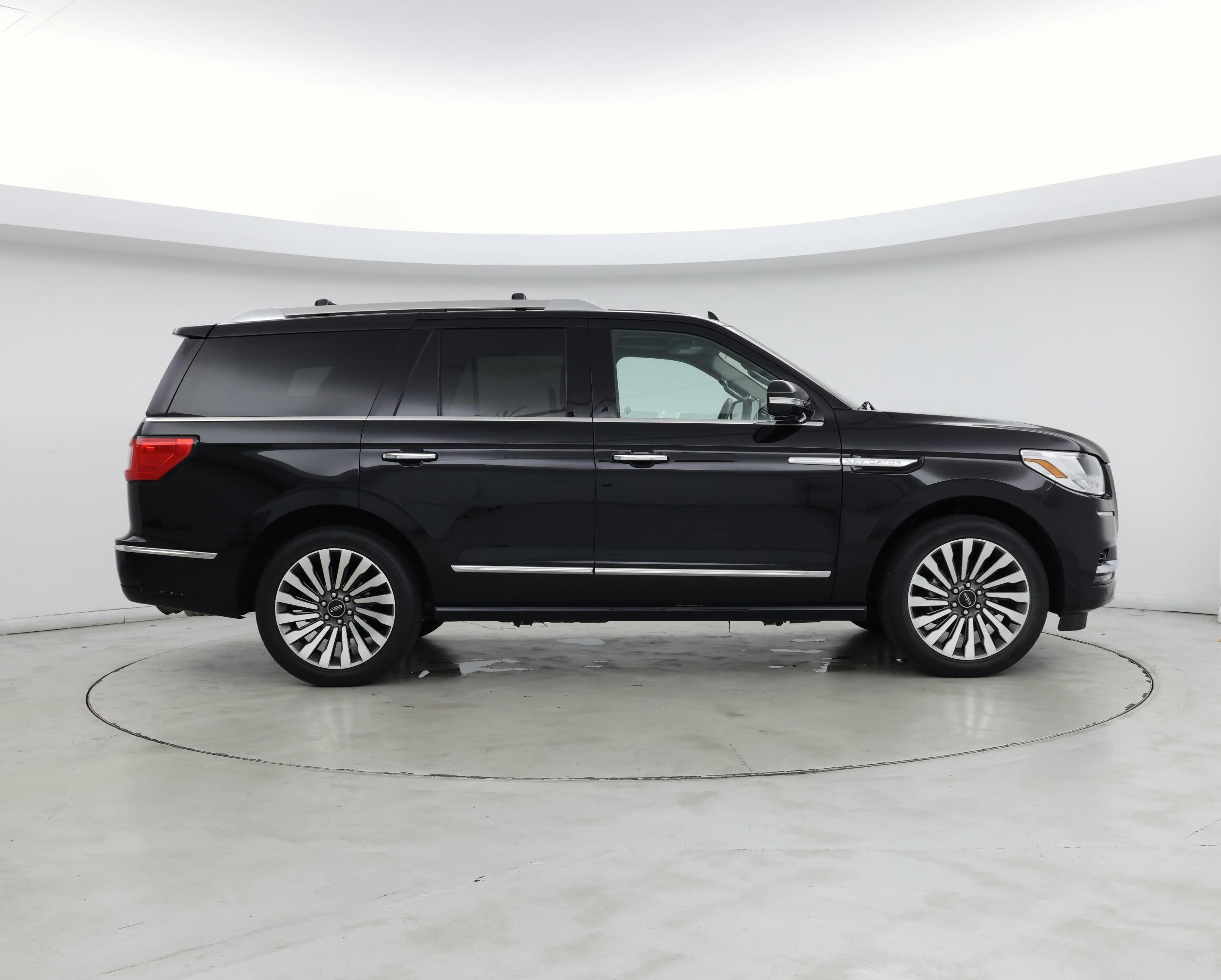 Thumbnail: 2018 Lincoln Navigator - 7