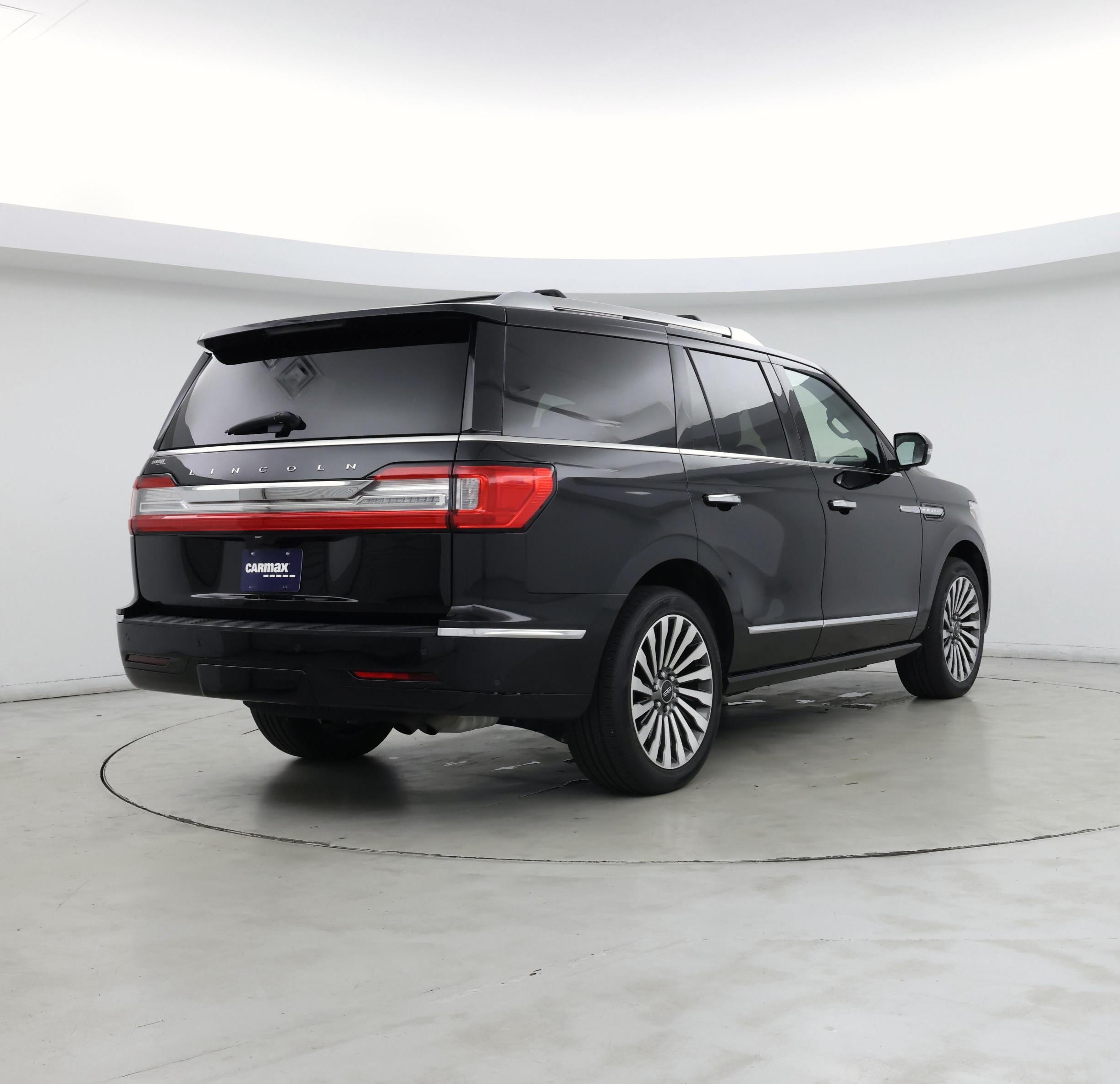 Thumbnail: 2018 Lincoln Navigator - 8