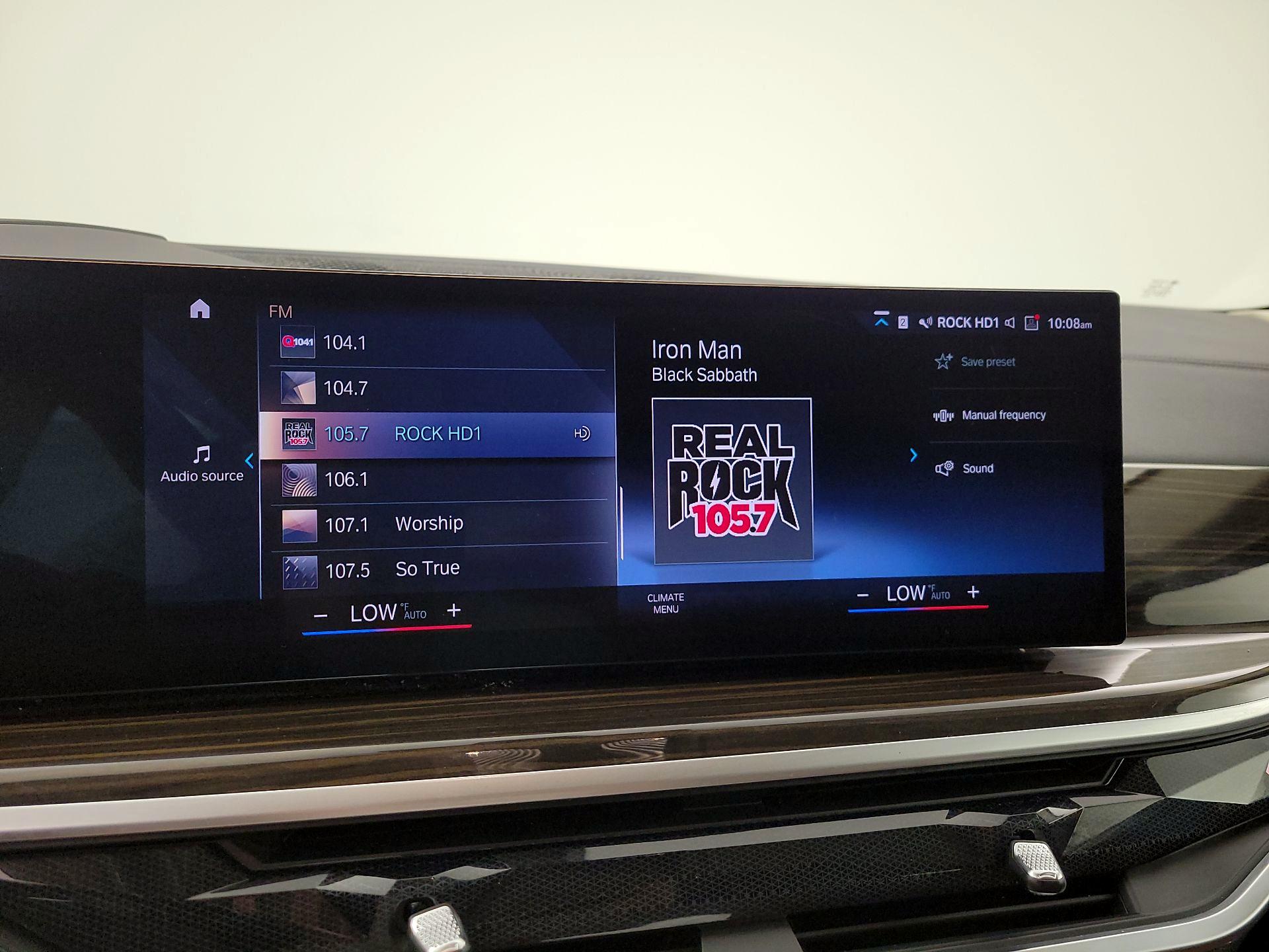 Thumbnail: 2023 BMW X7 - 16