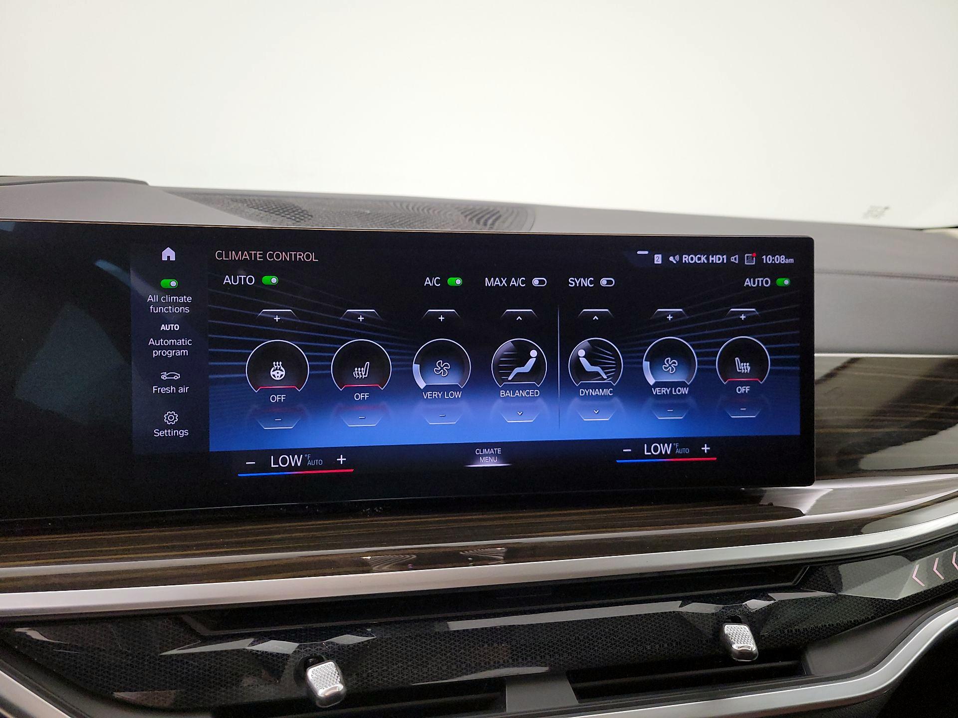 Thumbnail: 2023 BMW X7 - 17