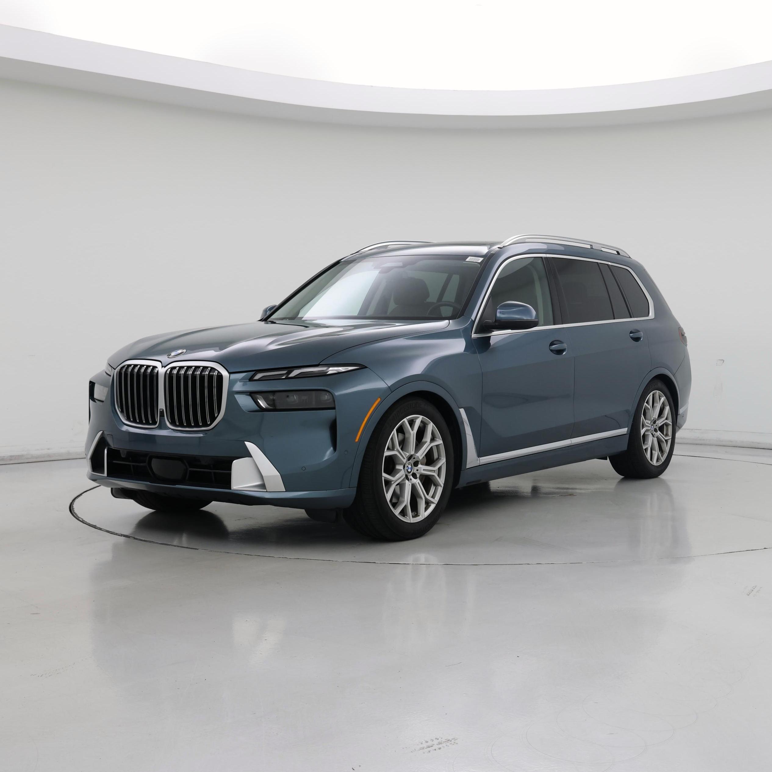 Thumbnail: 2023 BMW X7 - 4