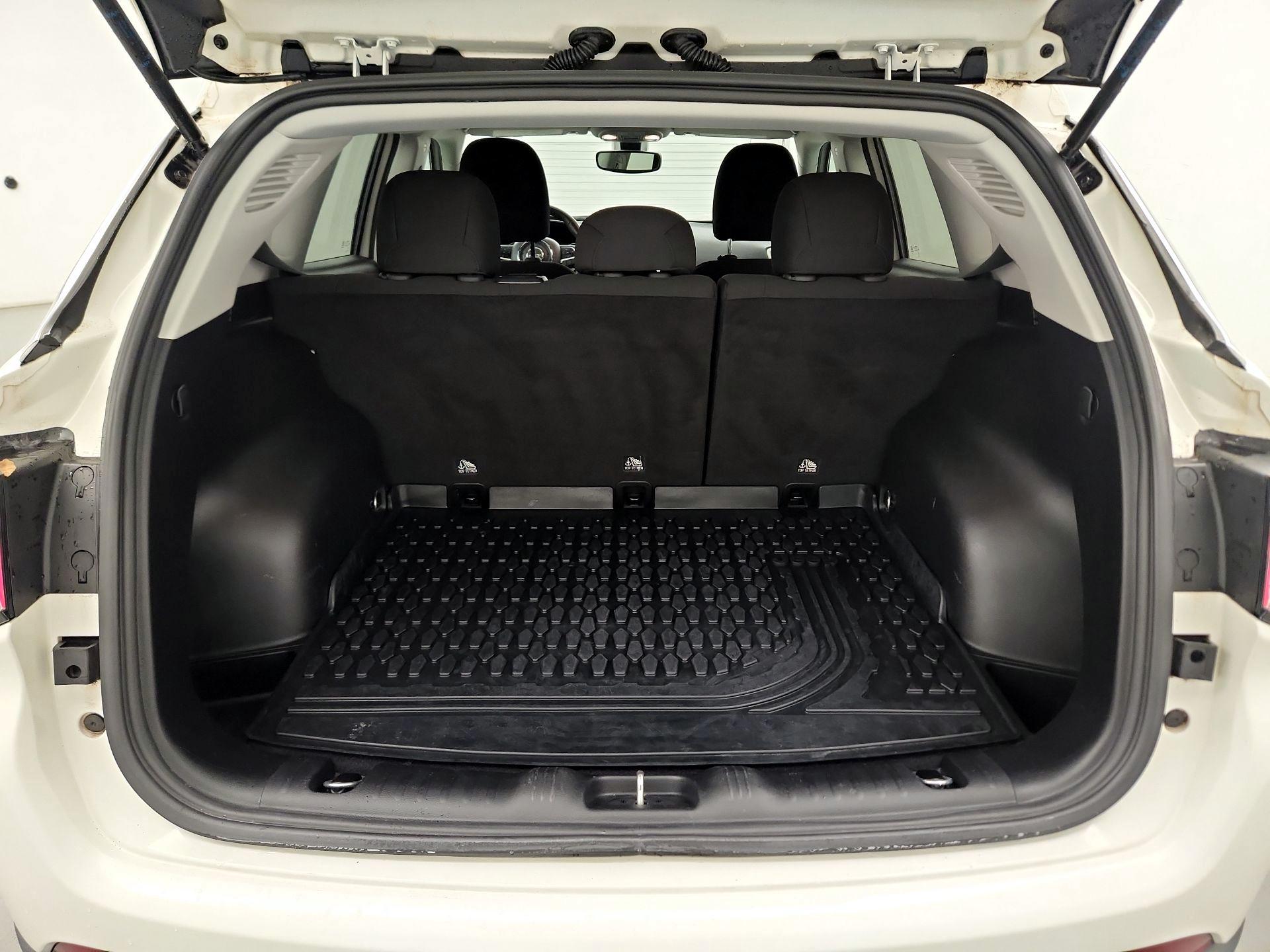 Thumbnail: 2020 Jeep Compass - 20