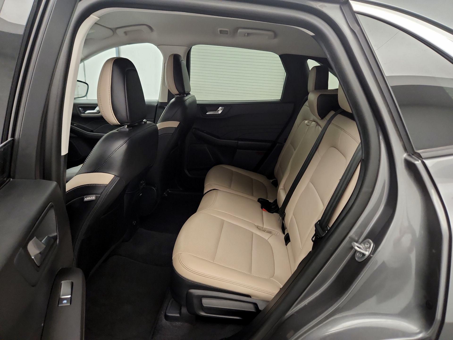 Thumbnail: 2021 Ford Escape - 19