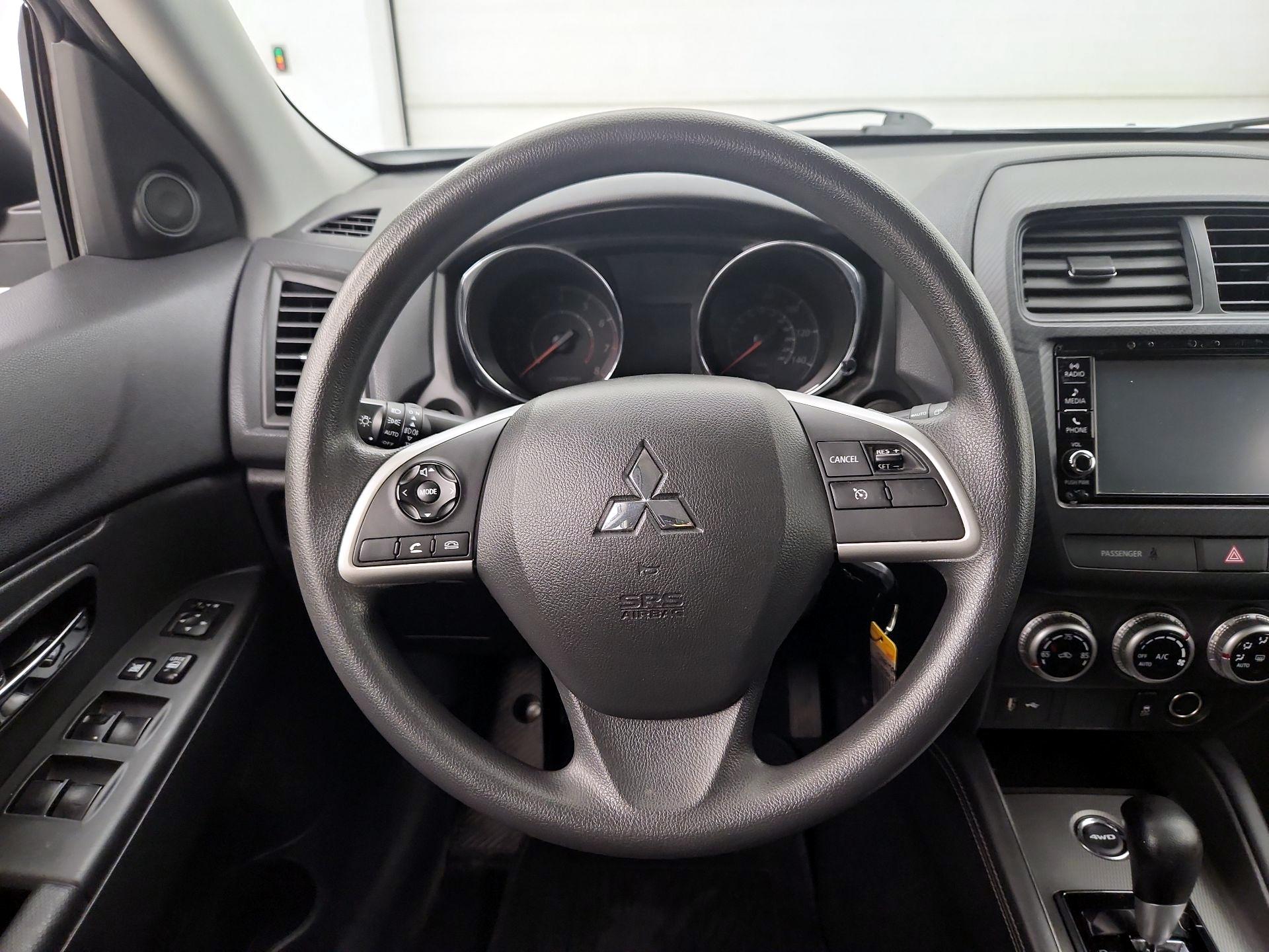Thumbnail: 2022 Mitsubishi Outlander Sport - 10