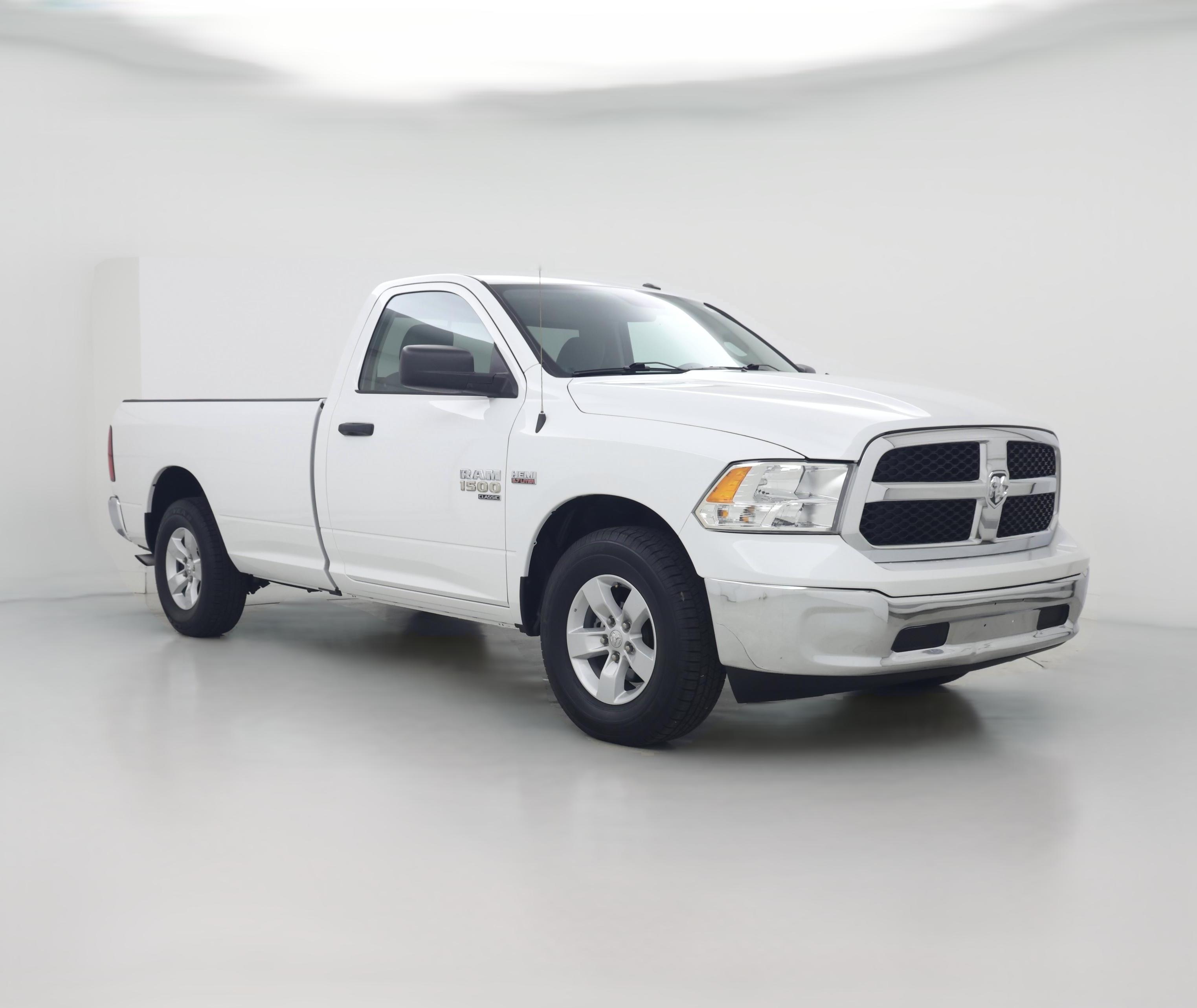 Thumbnail: 2020 RAM 1500 Classic - 1