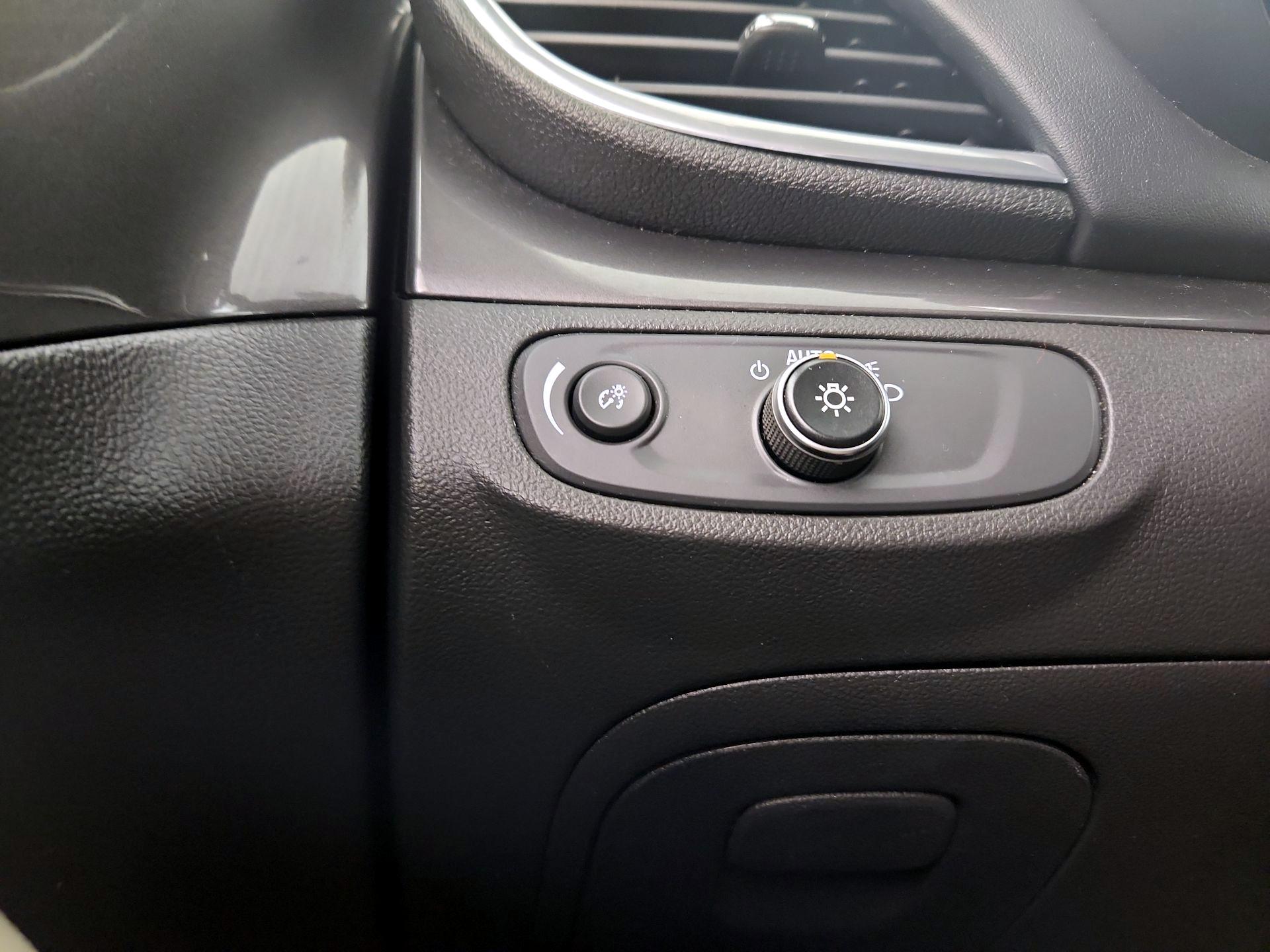 Thumbnail: 2020 Buick Encore - 13