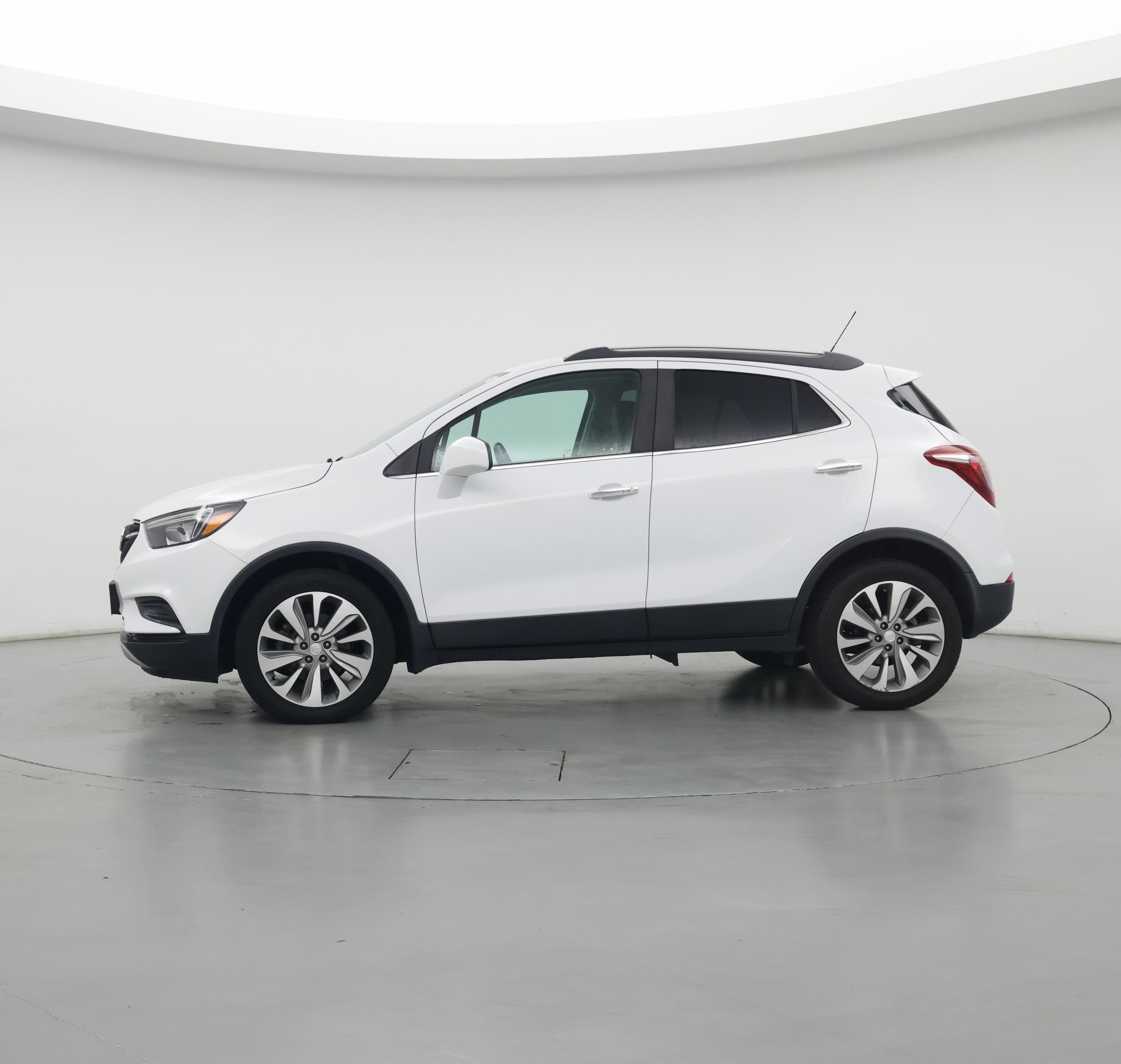 Thumbnail: 2020 Buick Encore - 4