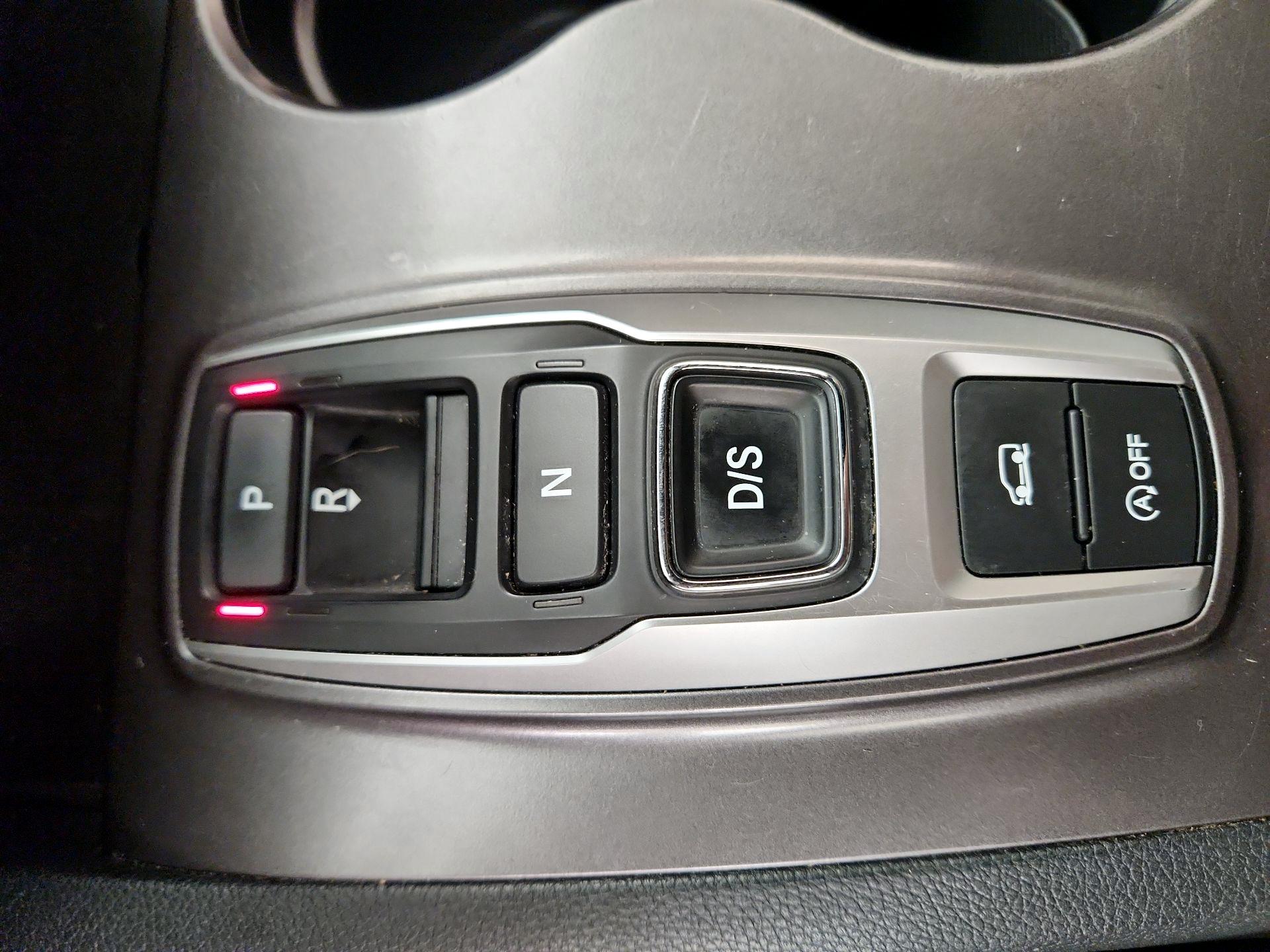 Thumbnail: 2021 Honda Passport - 17