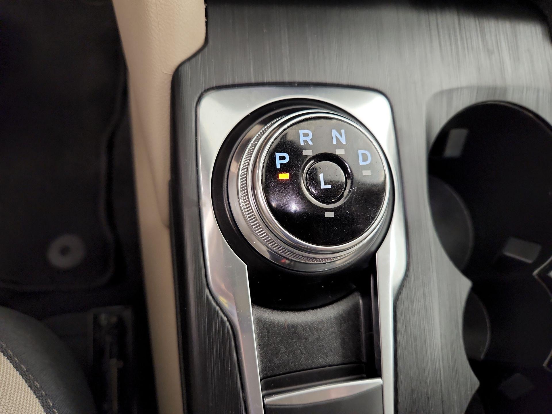 Thumbnail: 2020 Ford Escape - 17