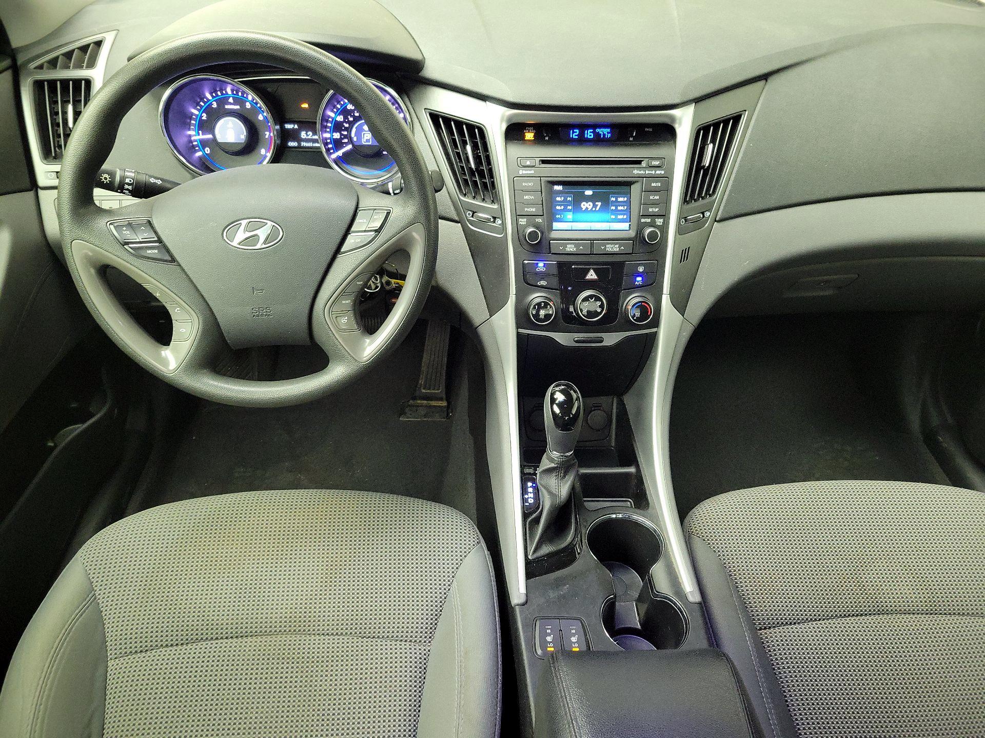 Thumbnail: 2014 Hyundai Sonata - 9