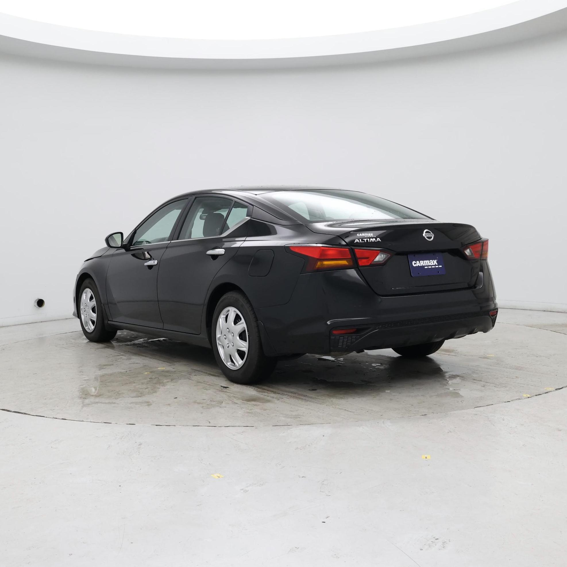 Thumbnail: 2024 Nissan Sentra - 2