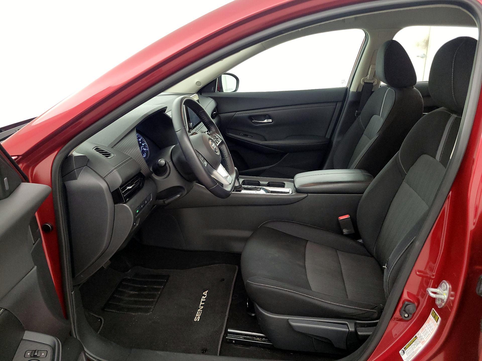 Thumbnail: 2020 Nissan Sentra - 9