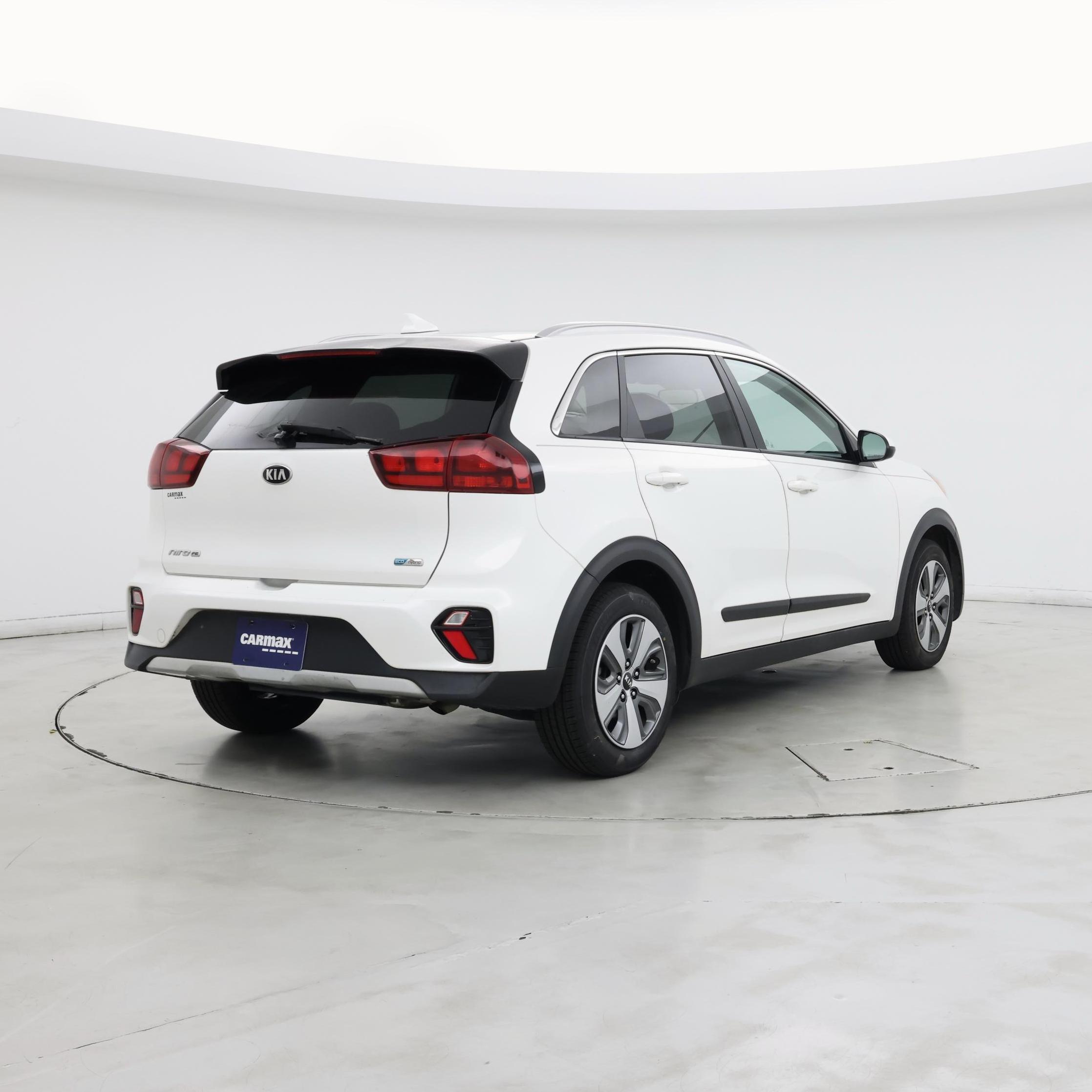 Thumbnail: 2020 Kia Niro - 8