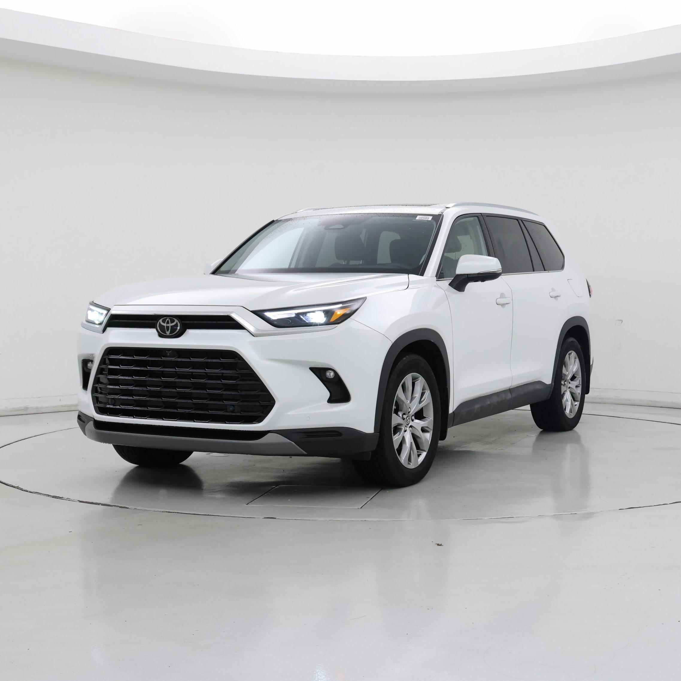Thumbnail: 2024 Toyota Highlander - 4