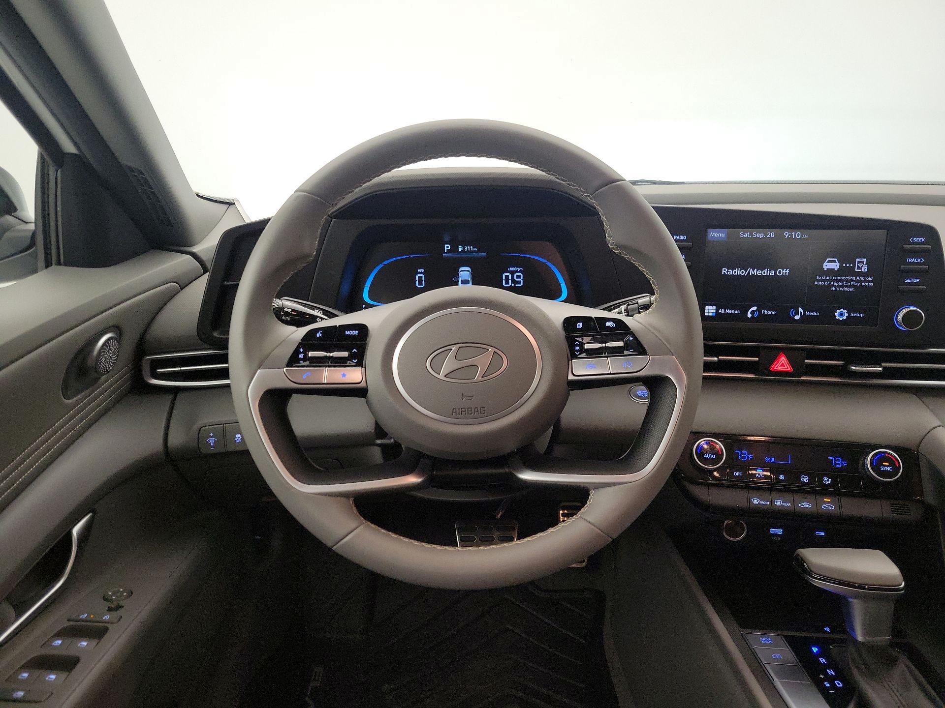 Thumbnail: 2025 Hyundai Elantra - 10