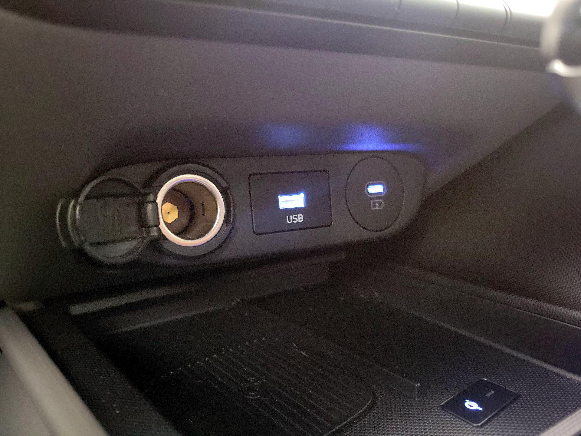 Thumbnail: 2025 Hyundai Elantra - 18