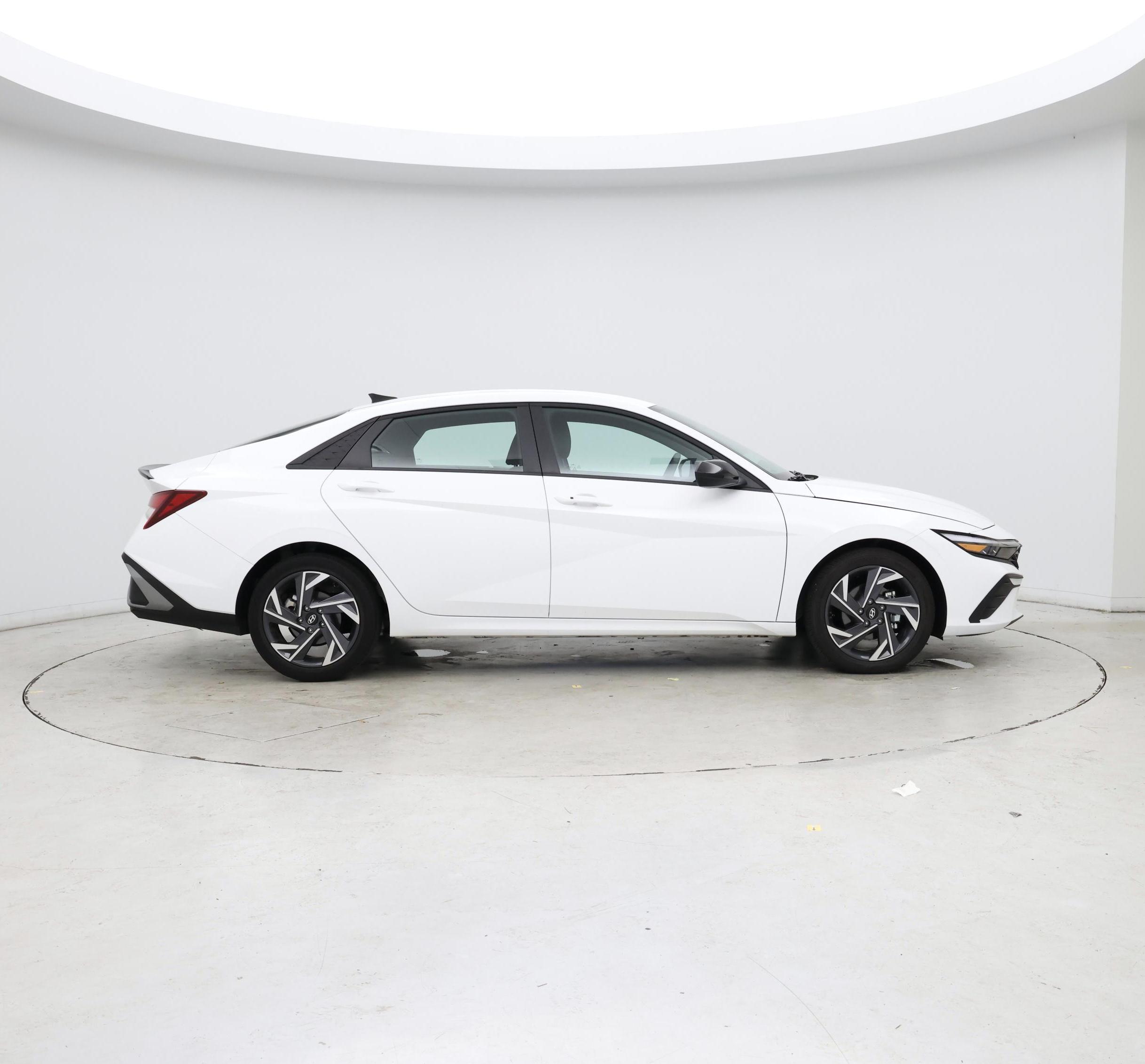 Thumbnail: 2025 Hyundai Elantra - 7