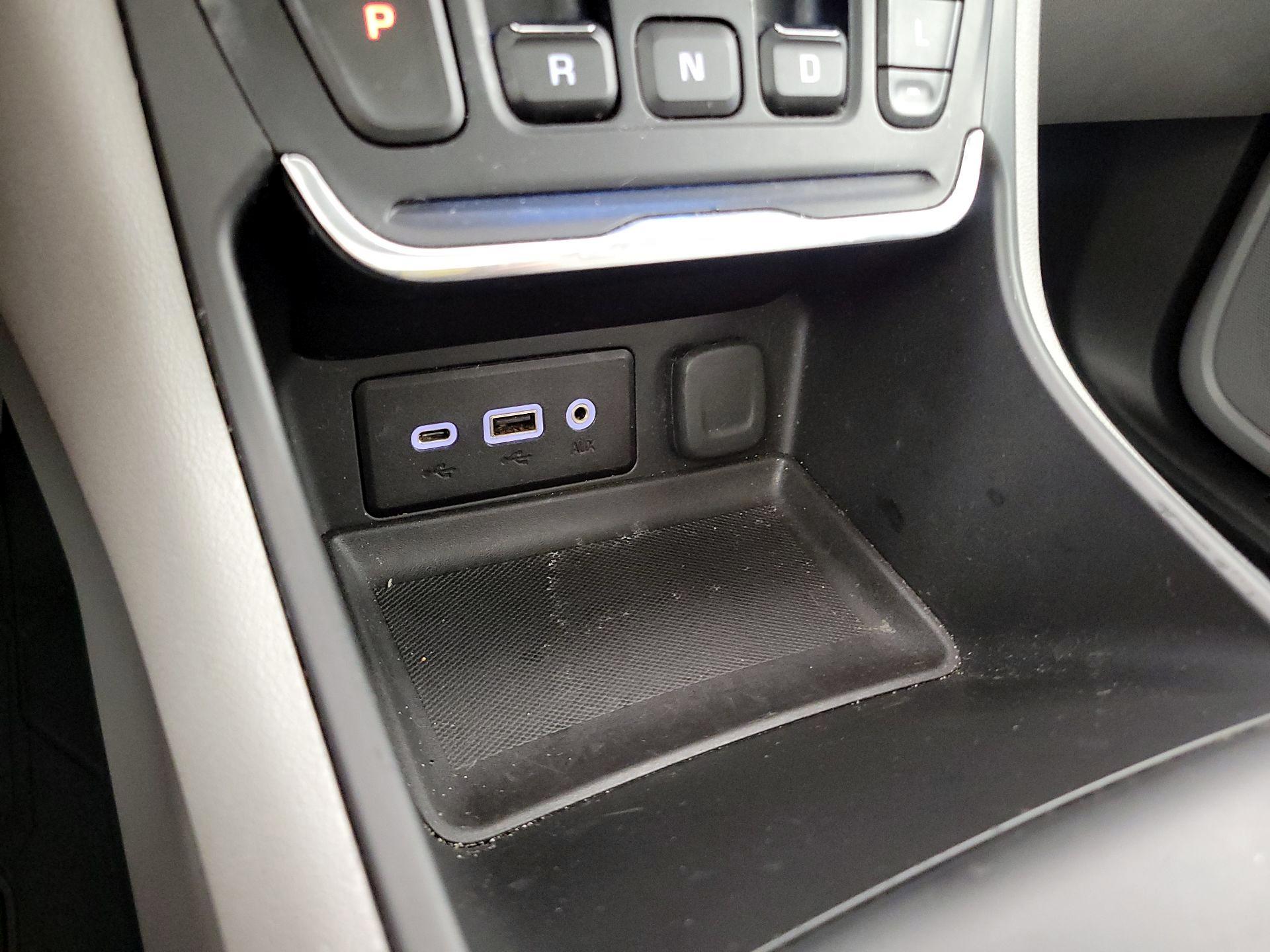 Thumbnail: 2019 GMC Terrain - 18