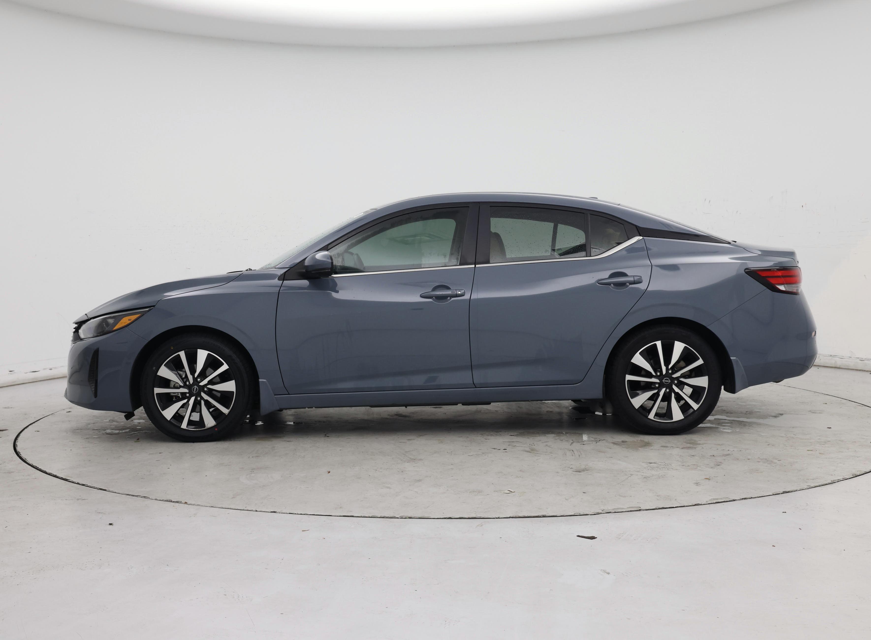 Thumbnail: 2024 Nissan Sentra - 3