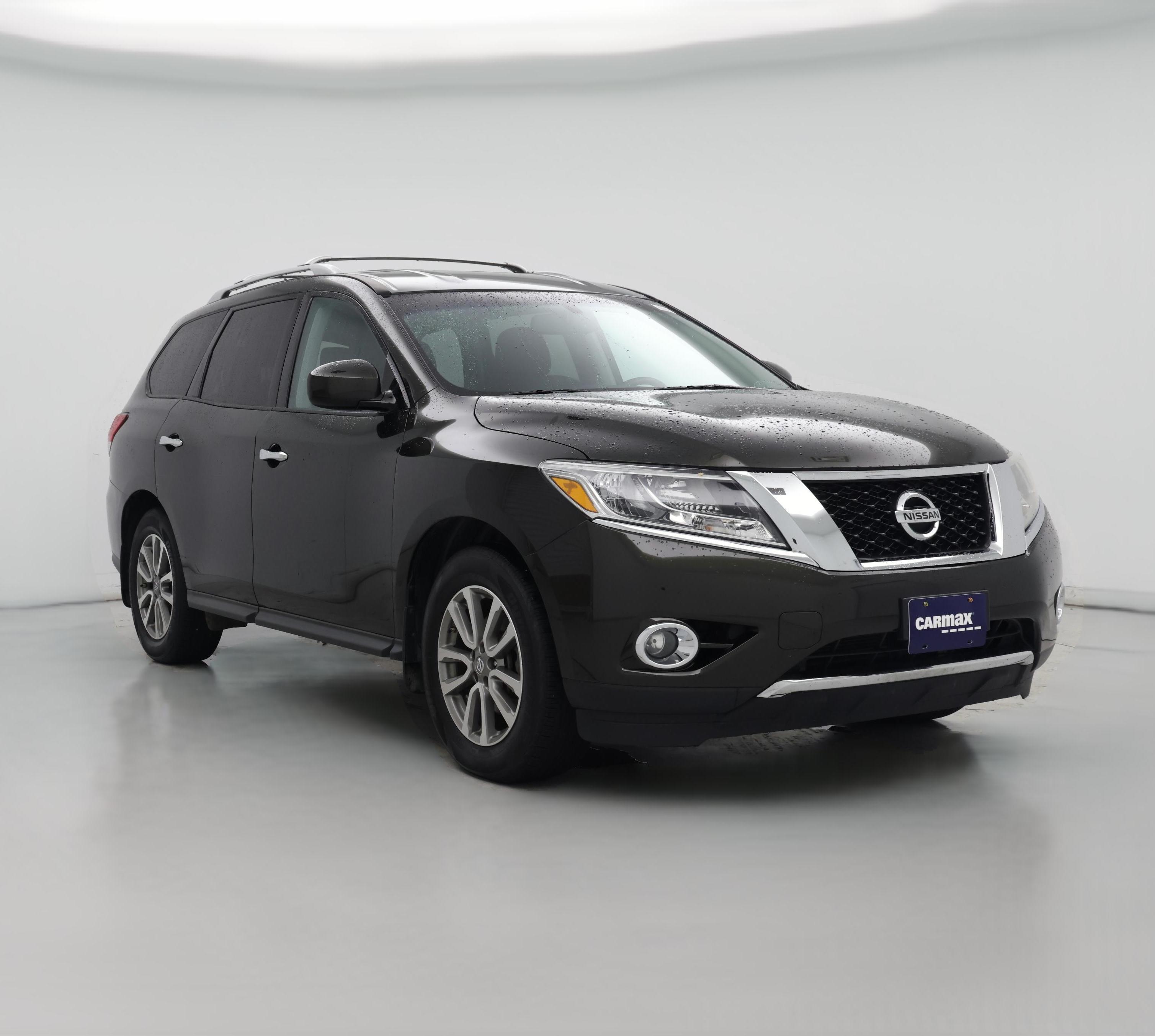 Thumbnail: 2015 Nissan Pathfinder - 1