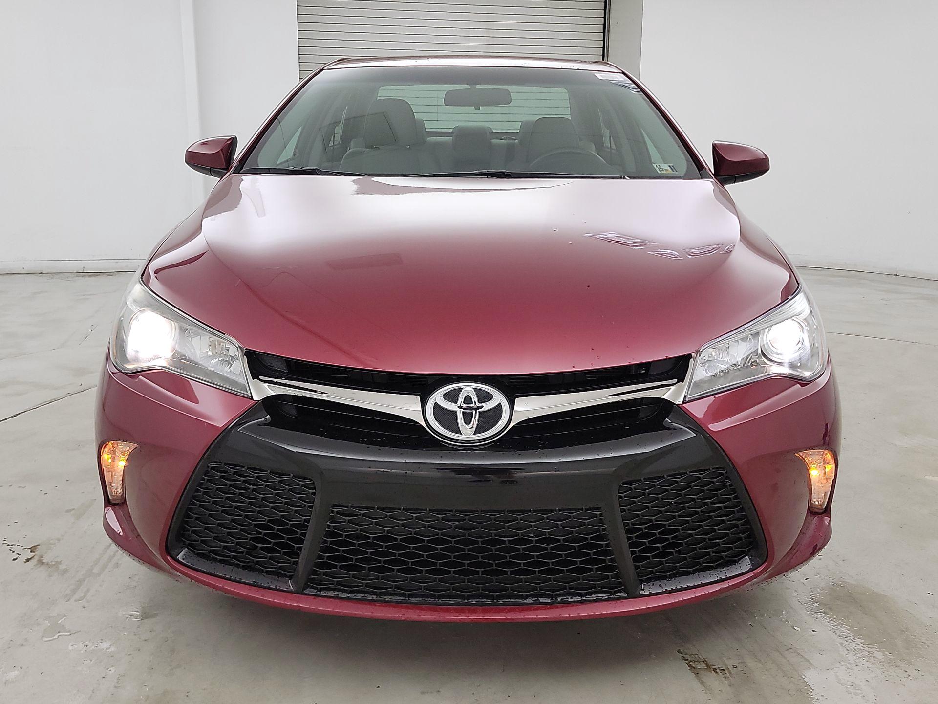 Thumbnail: 2016 Toyota Camry - 2