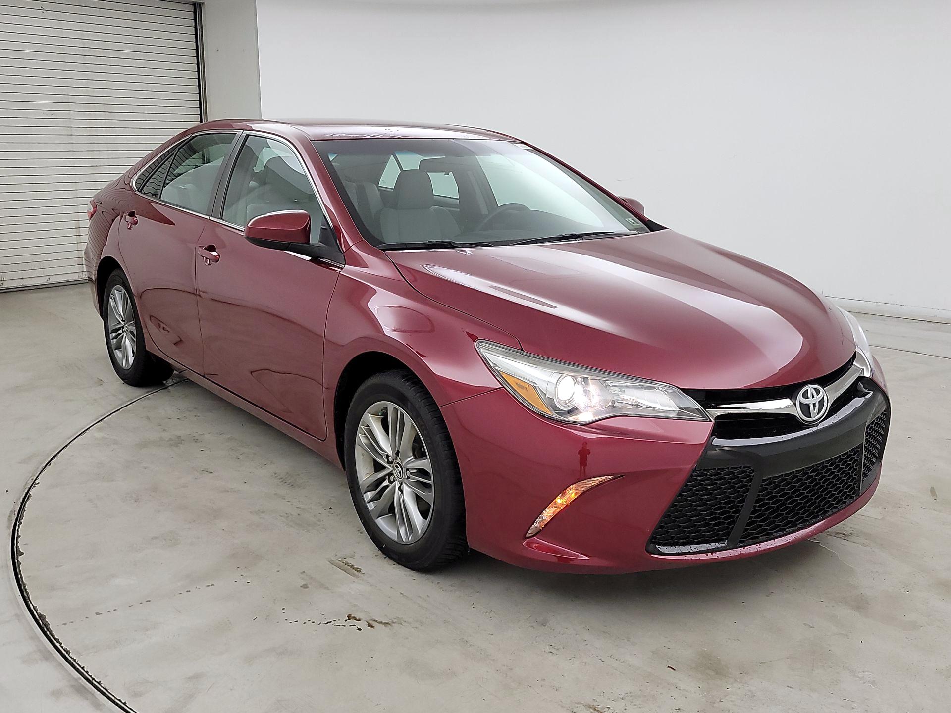 Thumbnail: 2016 Toyota Camry - 3