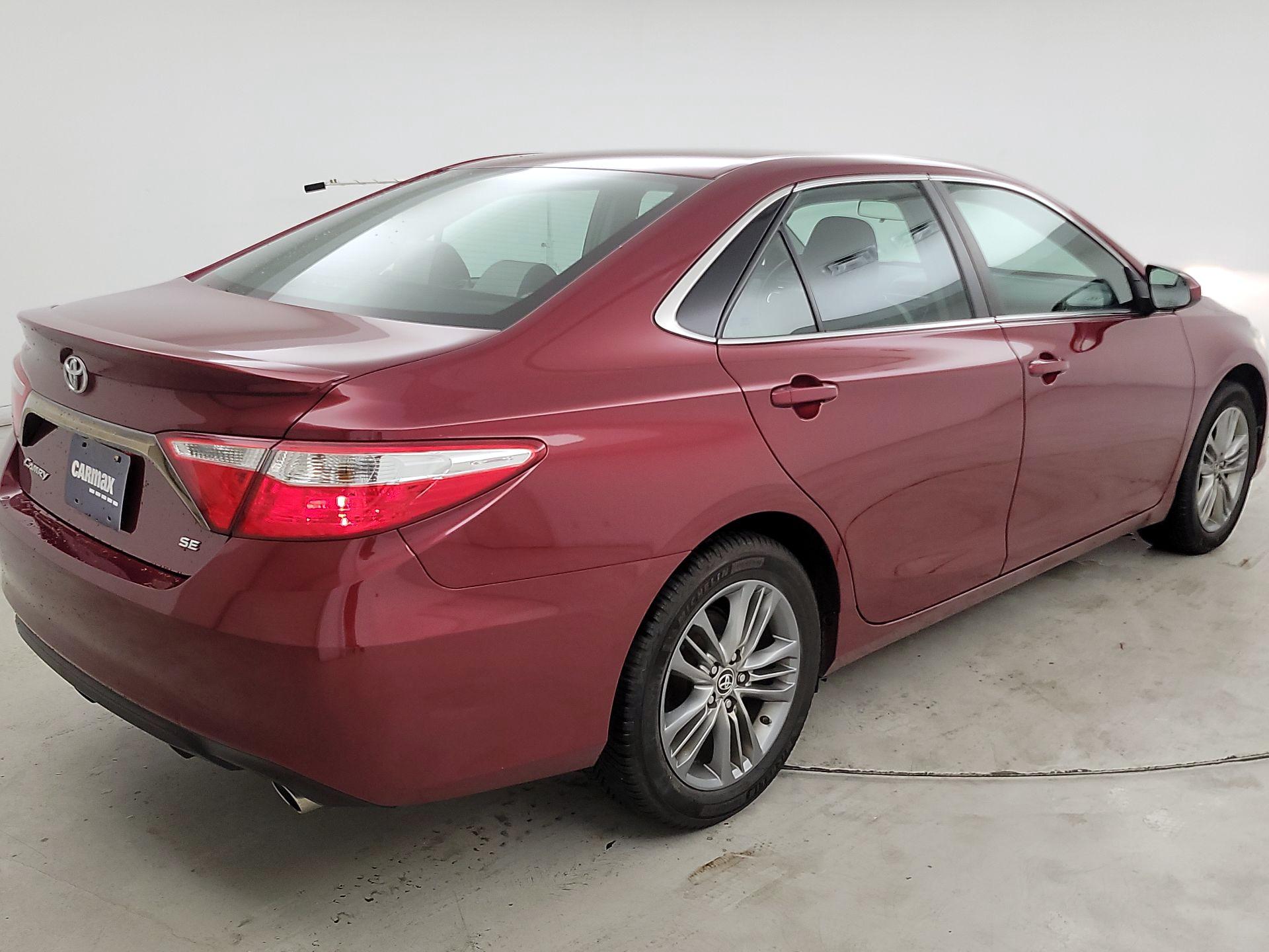Thumbnail: 2016 Toyota Camry - 5