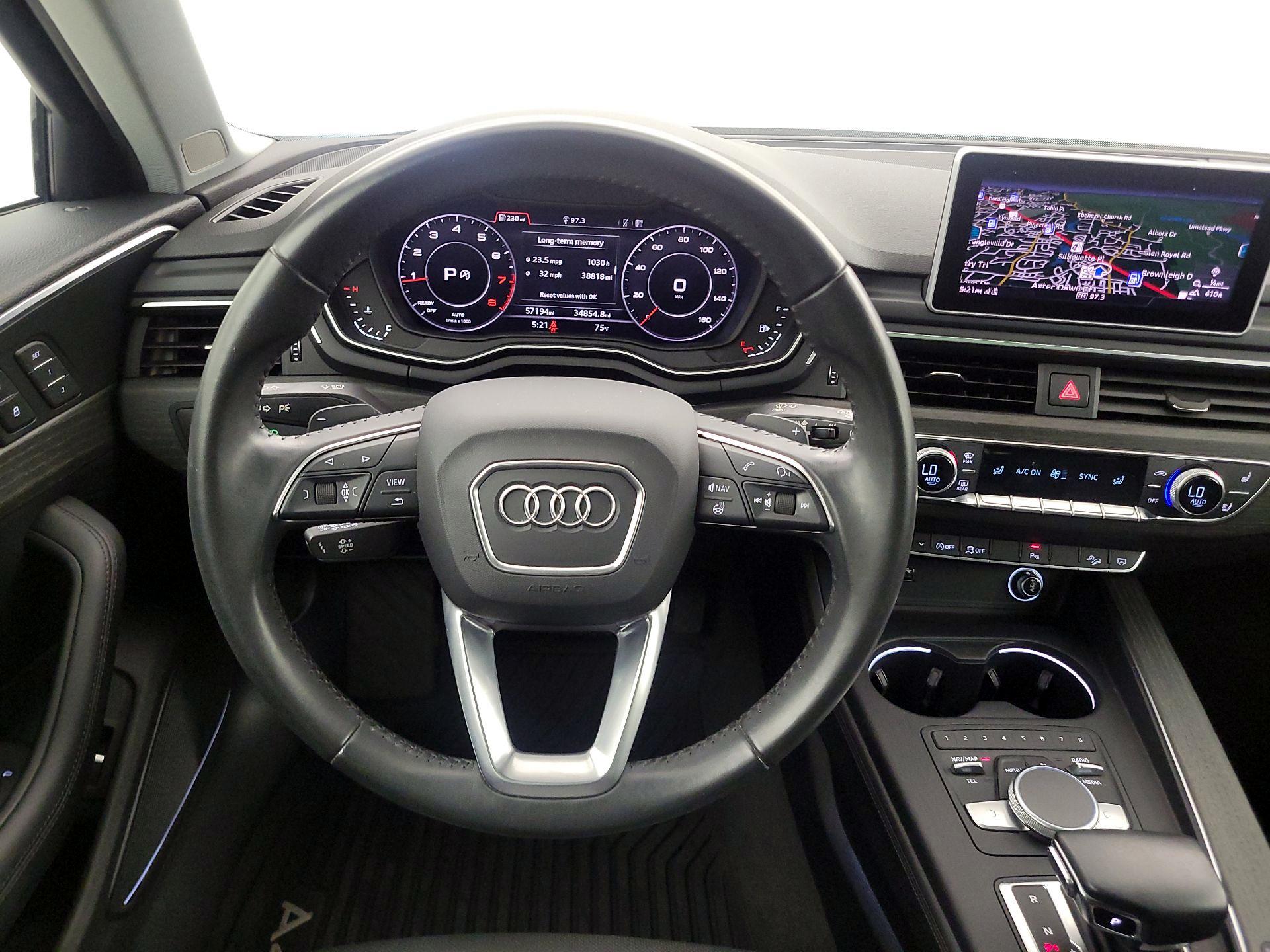 Thumbnail: 2019 Audi A4 - 10