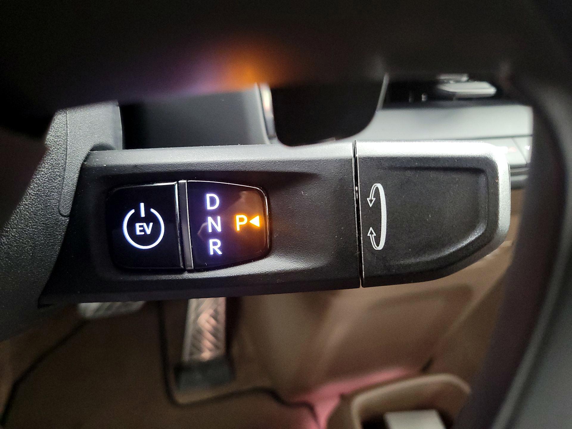 Thumbnail: 2024 Kia EV9 - 18