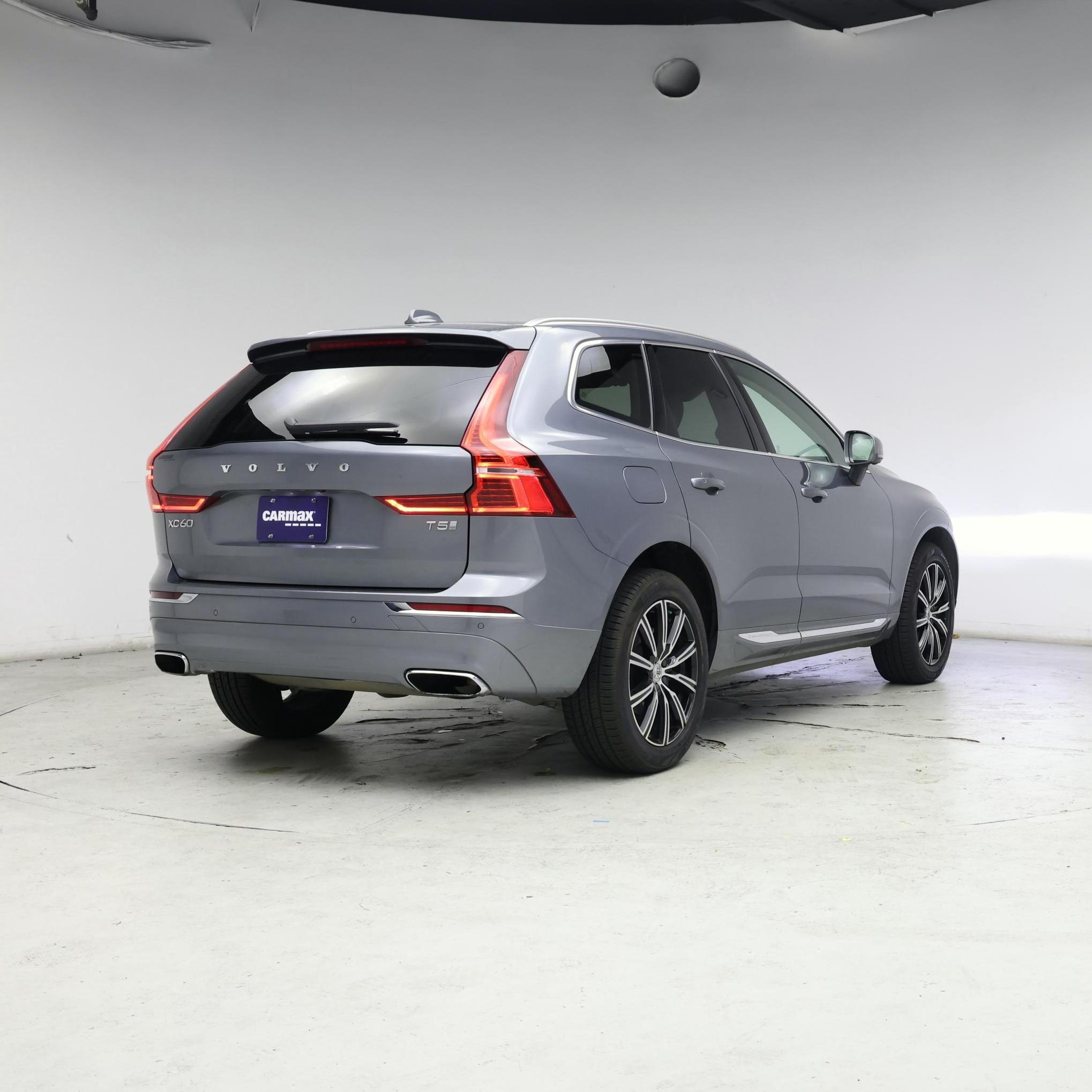 Thumbnail: 2020 Volvo XC60 - 8
