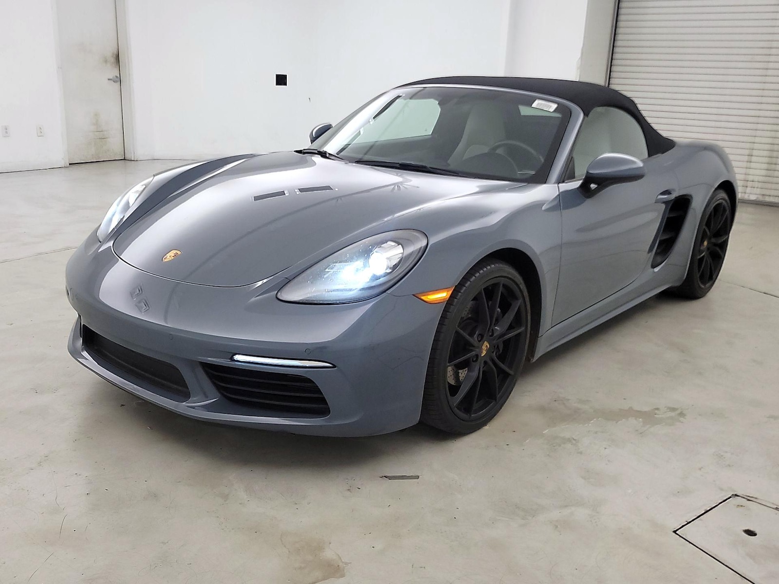 2017 Porsche 718