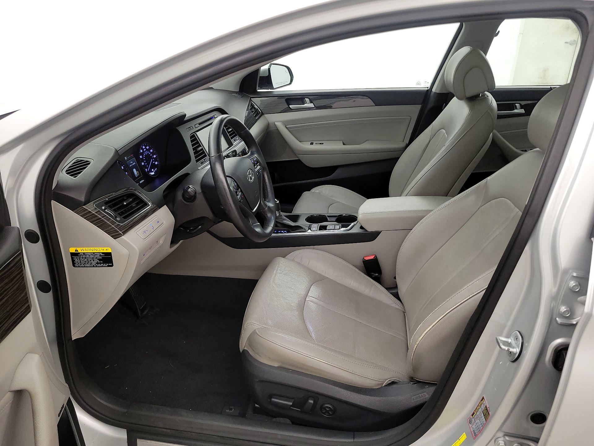 Thumbnail: 2015 Hyundai Sonata - 11