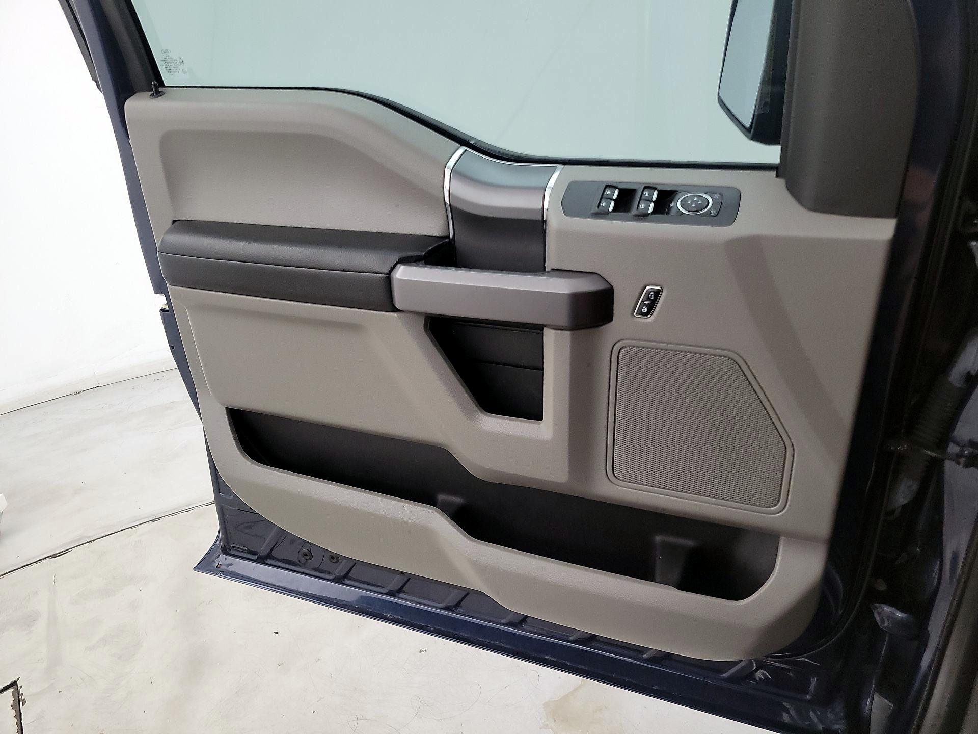 Thumbnail: 2019 Ford F-150 - 10