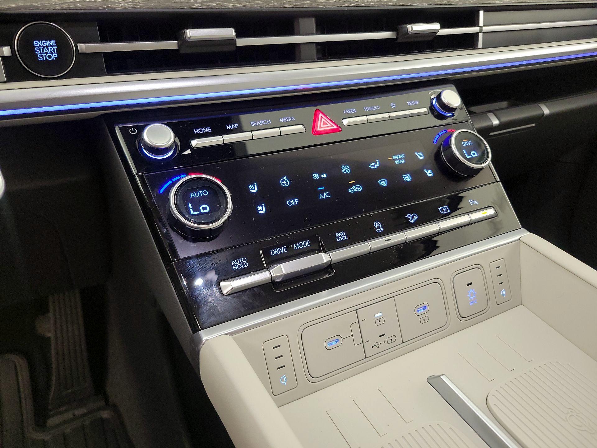 Thumbnail: 2024 Hyundai Santa Fe - 15