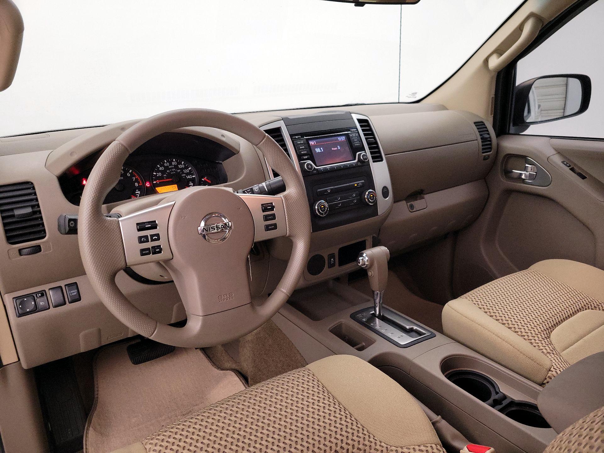Thumbnail: 2015 Nissan Frontier - 9